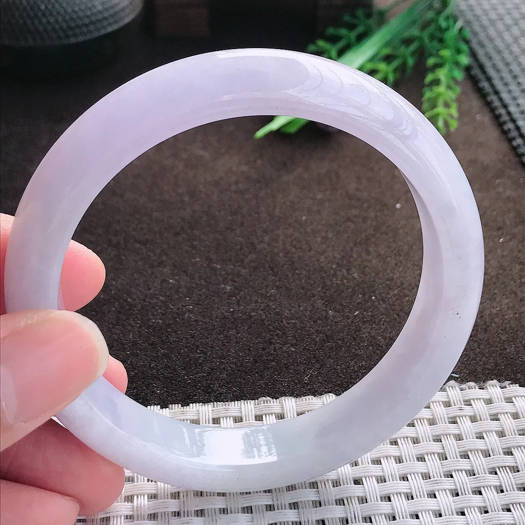 天然a货翡翠61.5/12.8/8.3老坑冰润大圈口紫罗兰手镯宽边翡翠玉手镯