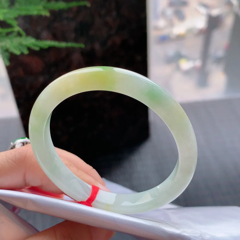 贵妃冰黄加绿 无瑕 尺寸:54.5/49/8.8/7.2 超值