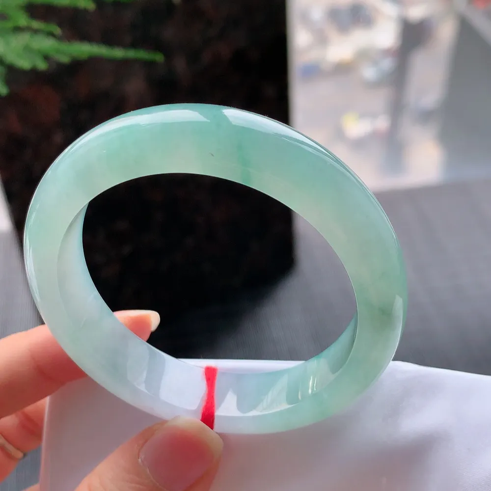 正圈高冰蓝水 无瑕 尺寸:52.6/13/8.3 种色兼备