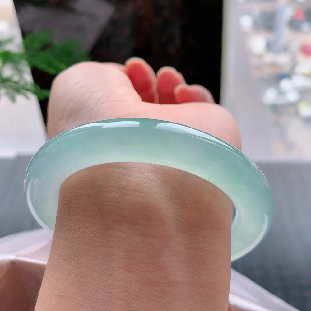 正圈冰玻葡萄肉 无瑕 尺寸:54.2/10.7 种色兼备