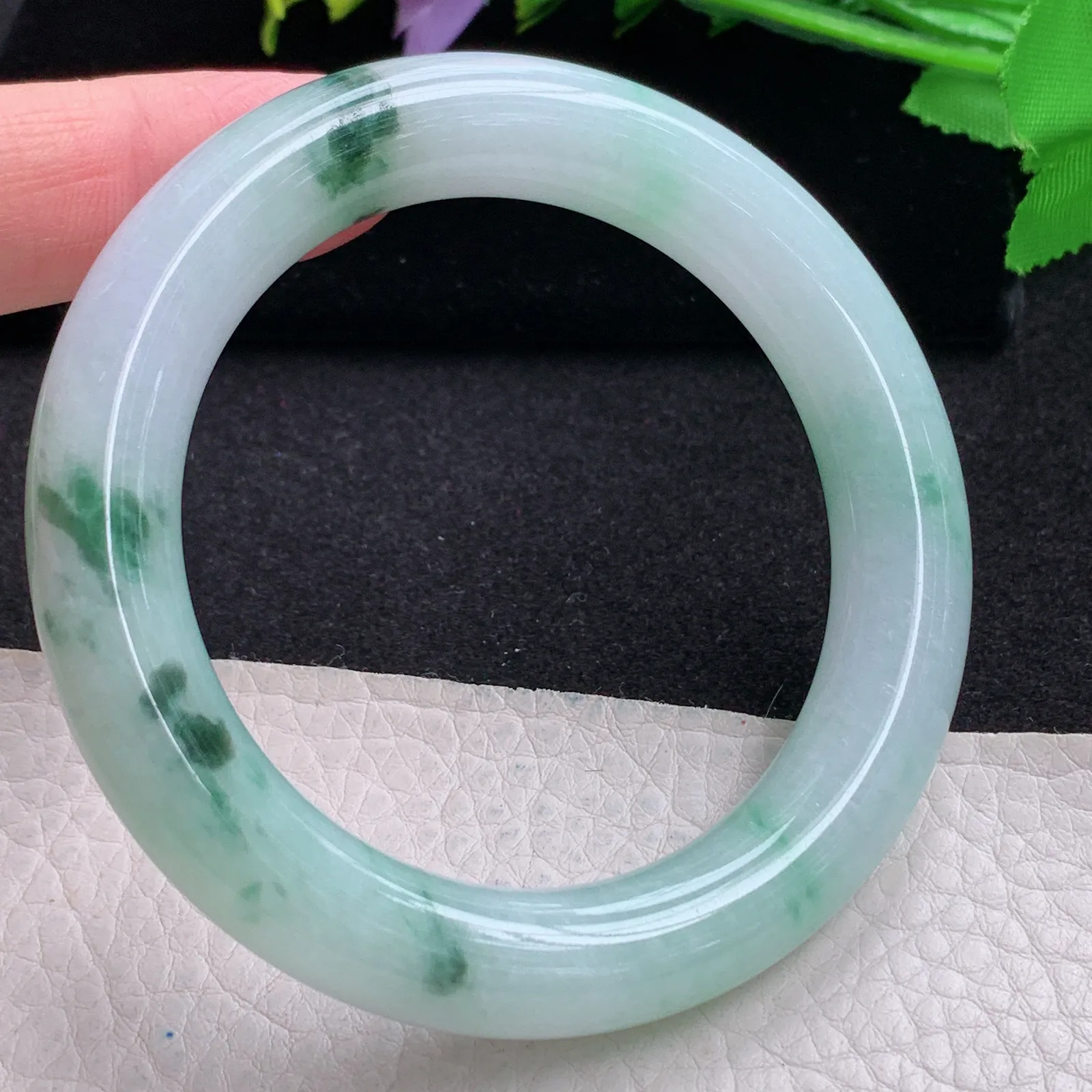 r自然光54*11.5*10.6美人镯 缅甸翡翠玉手镯飘花水灵圆条玉手环 叮当镯