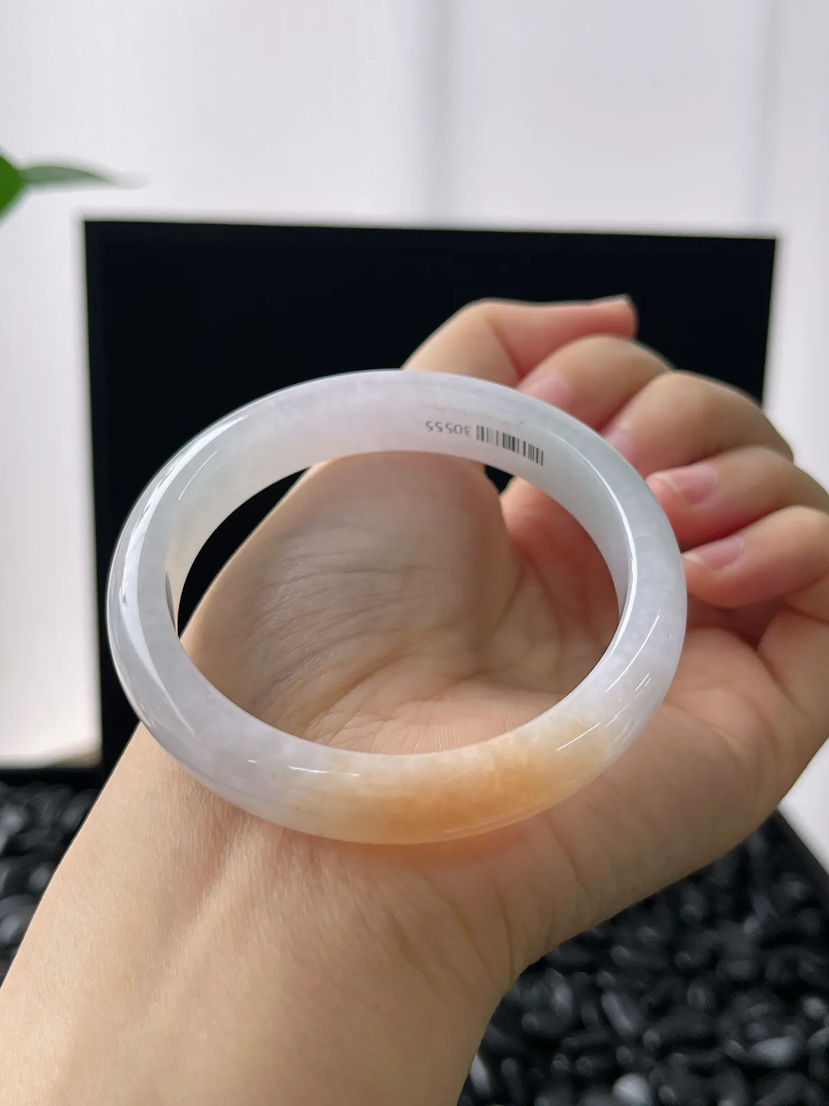 正圈52.6圈口，翡翠冰糯种黄色手镯