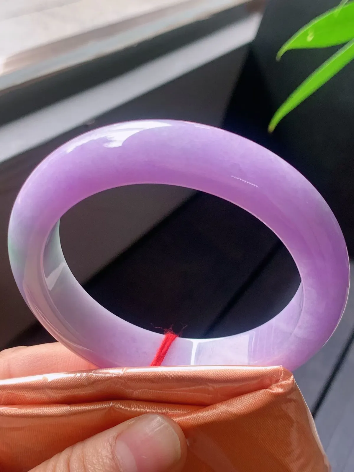 正圈55.5圈口，翡翠糯化种紫色手镯