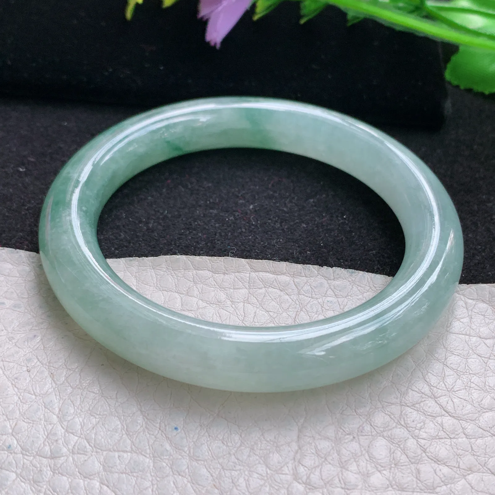 yh自然光54.5*10*9.6叮当镯 缅甸翡翠玉手镯冰飘花清秀圆条玉手环 美人镯