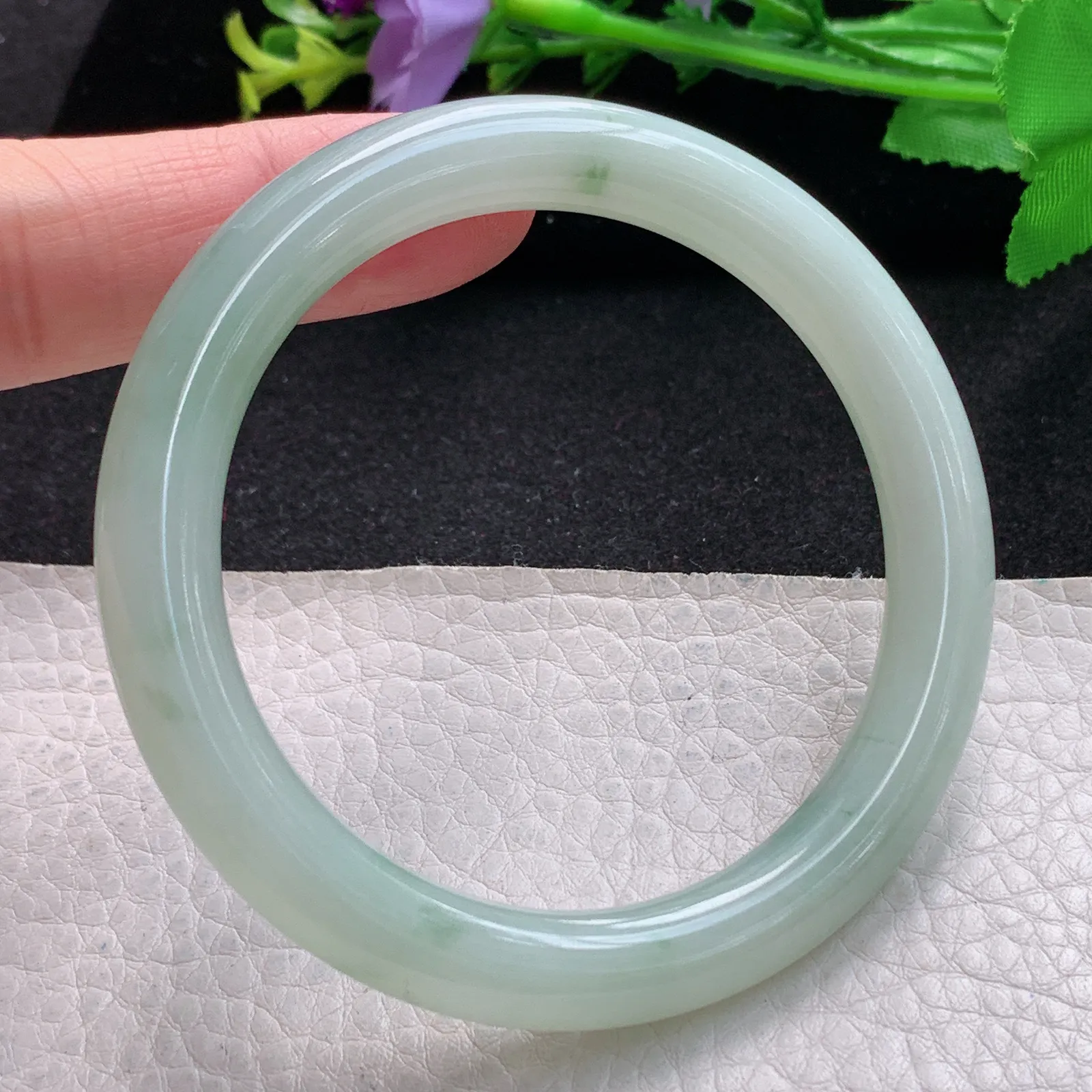 xx自然光55*8.2*8.8叮当镯 缅甸翡翠玉手镯冰飘花圆条玉手环 美人镯