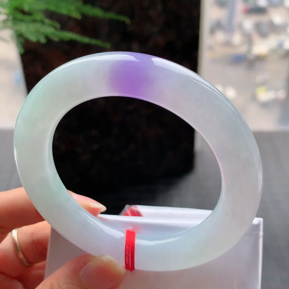 圆条冰春彩 无瑕 尺寸:56.4/11.9 种色兼备