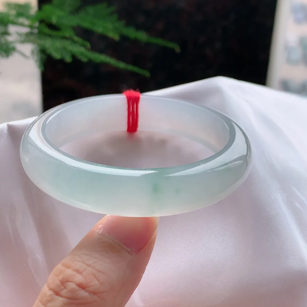 正圈高冰飘花 无瑕 尺寸:53.2/12.9/8.2 起胶感🥰🥰