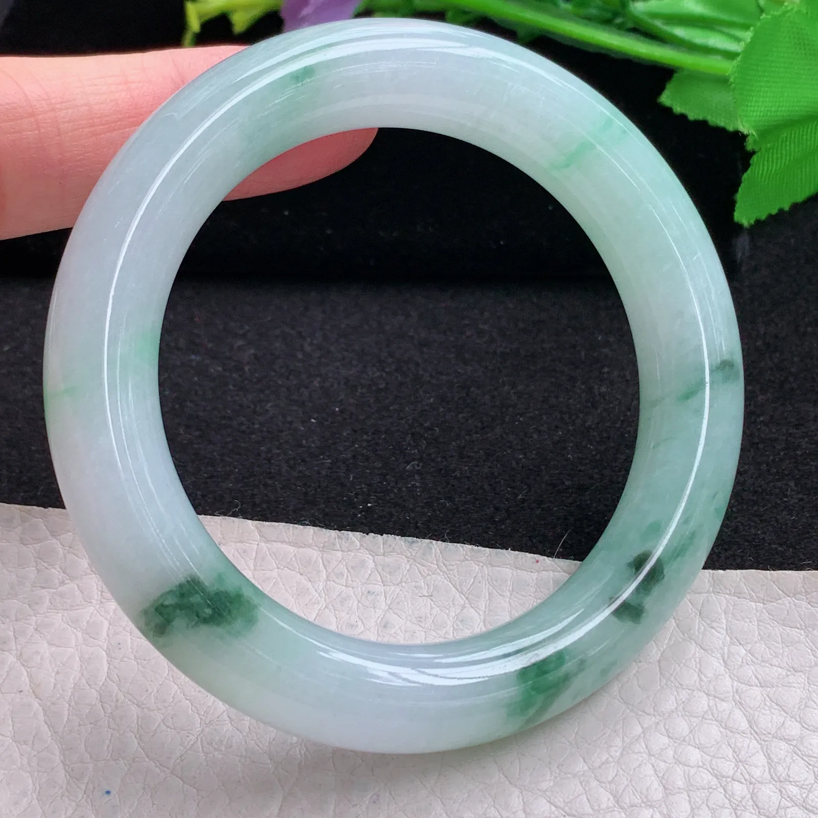 r自然光54*11.5*10.6美人镯 缅甸翡翠玉手镯飘花水灵圆条玉手环 叮当镯