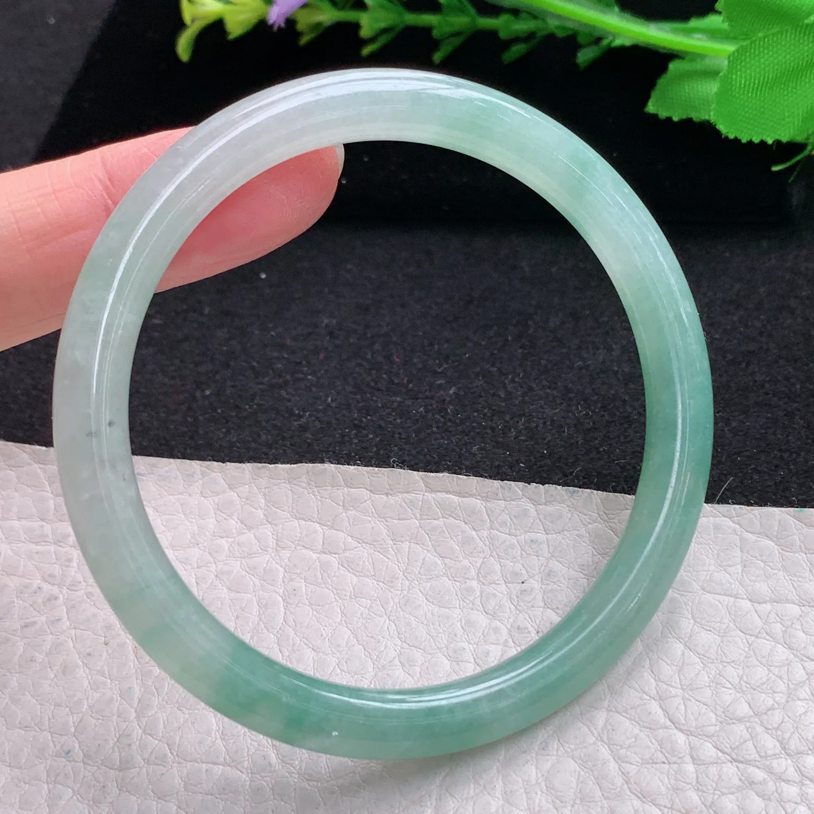 xc自然光57.5*6.2*7.2叮当镯 缅甸翡翠玉手镯半山水圆条玉手环 美人镯