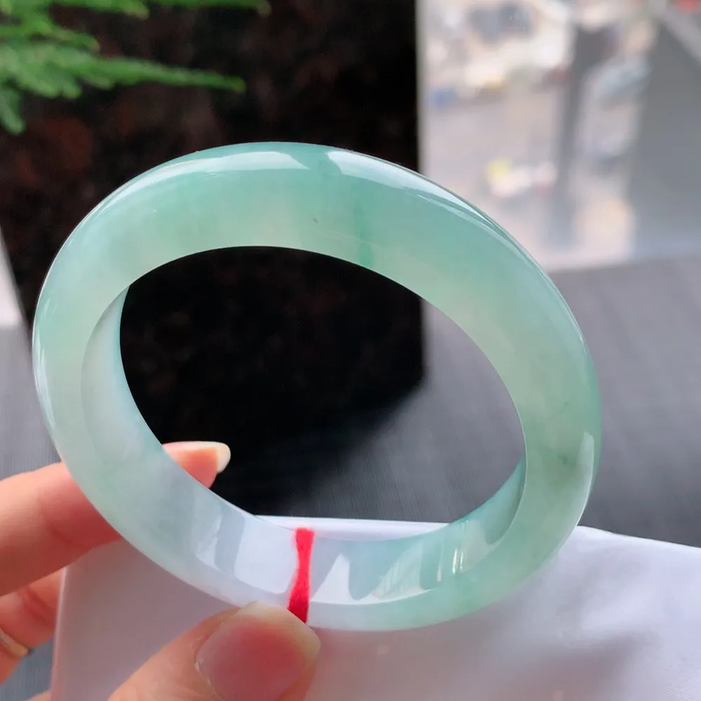 正圈高冰蓝水 无瑕 尺寸:52.6/13/8.3 种色兼备