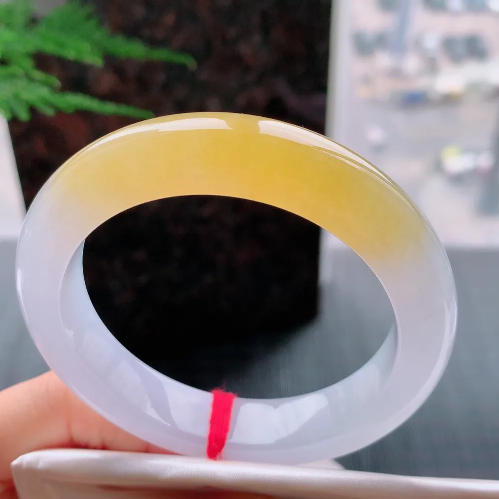 正圈高冰黄翡 无瑕 尺寸:56.2/12.6/9.6 种色俱佳