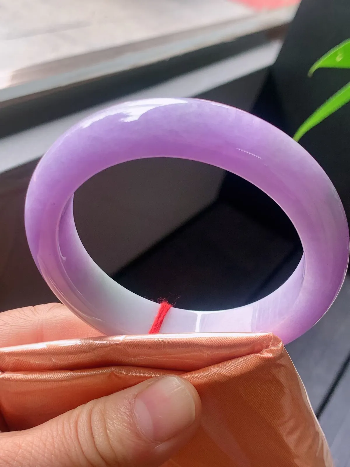 正圈55.5圈口，翡翠糯化种紫色手镯