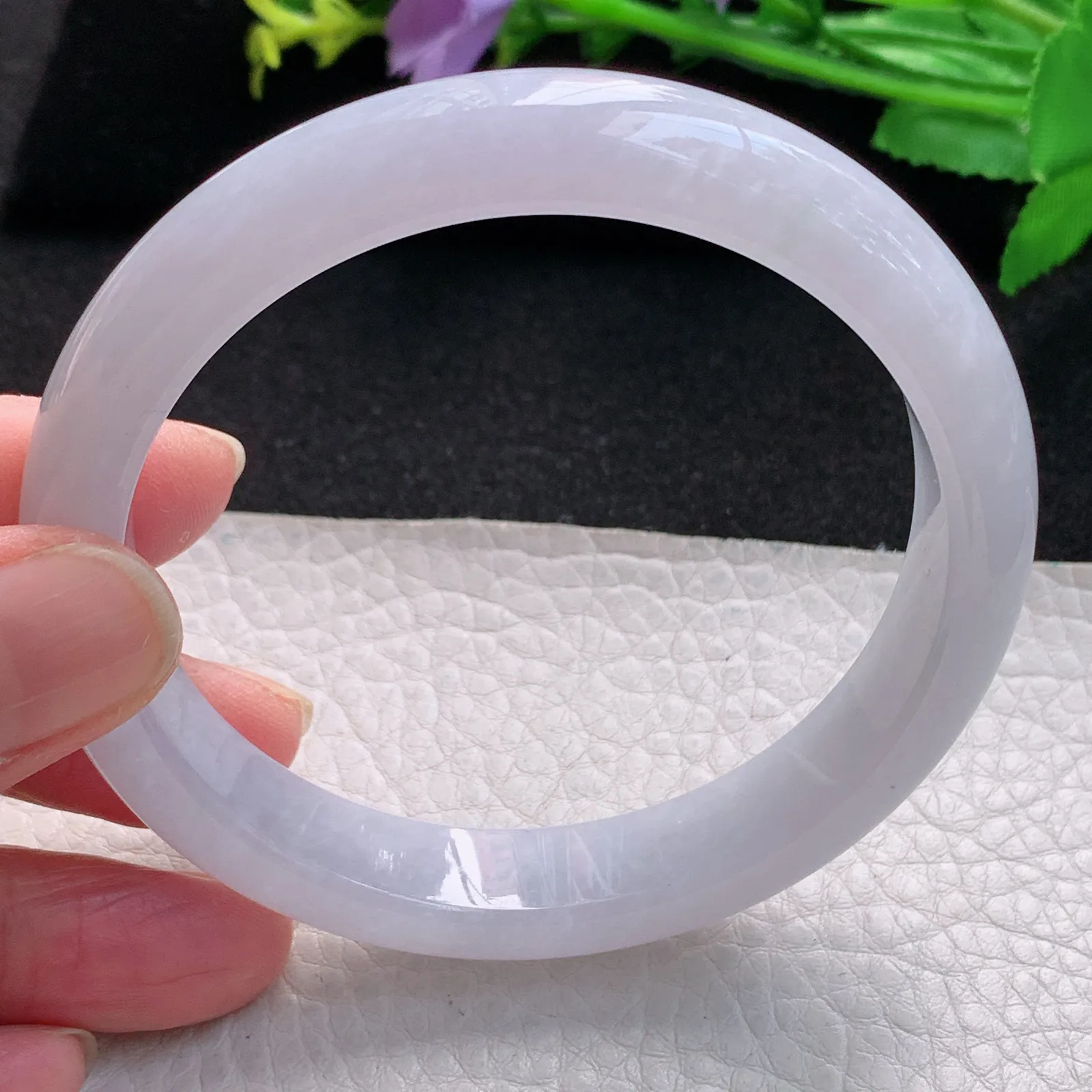 fl大圈口61.5mm平安镯 缅甸翡翠玉手镯白月光纯美宽边玉手环