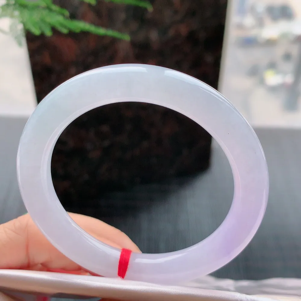 圆条冰紫罗兰 无瑕 尺寸:53.2/9.5/9.2 种色兼备