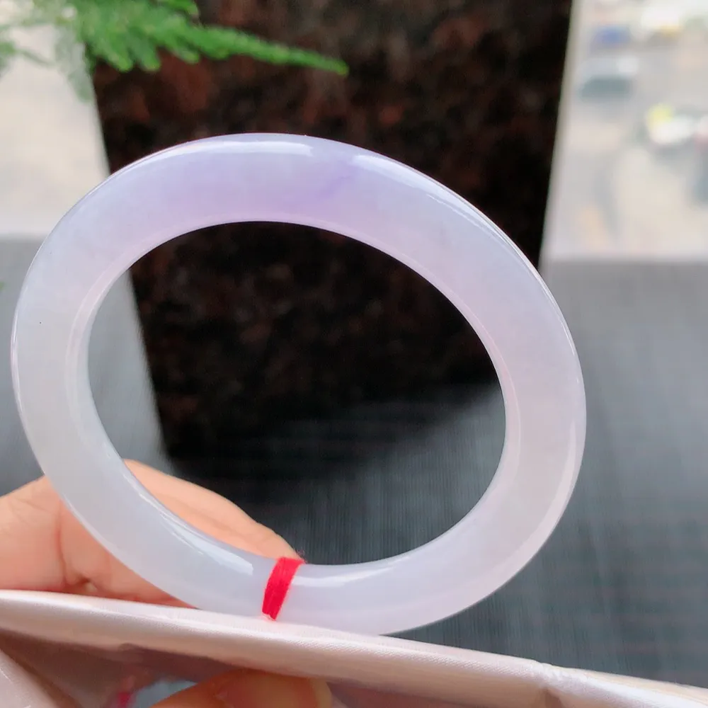 圆条冰紫罗兰 无瑕 尺寸:53.2/9.5/9.2 种色兼备