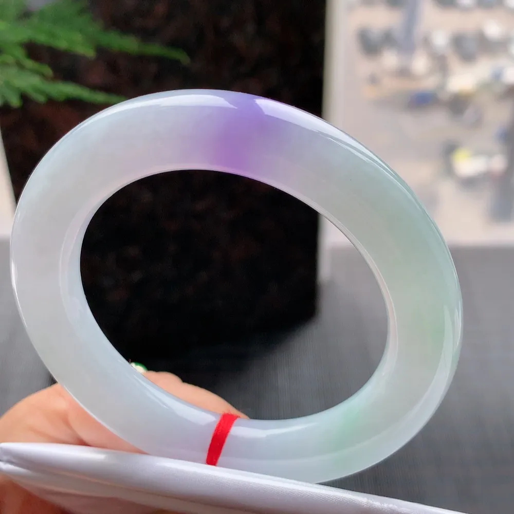 圆条冰春彩 无瑕 尺寸:56.4/11.9 种色兼备