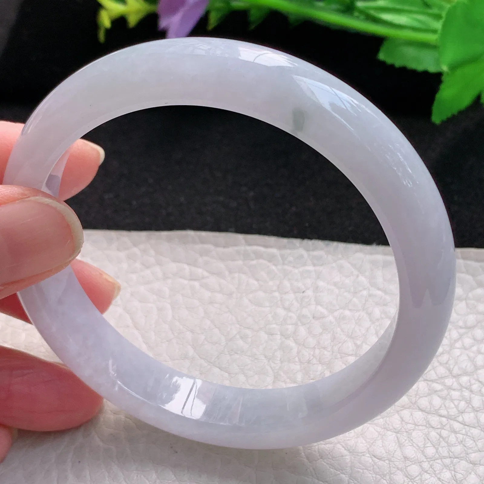 fl大圈口61.5mm平安镯 缅甸翡翠玉手镯白月光纯美宽边玉手环