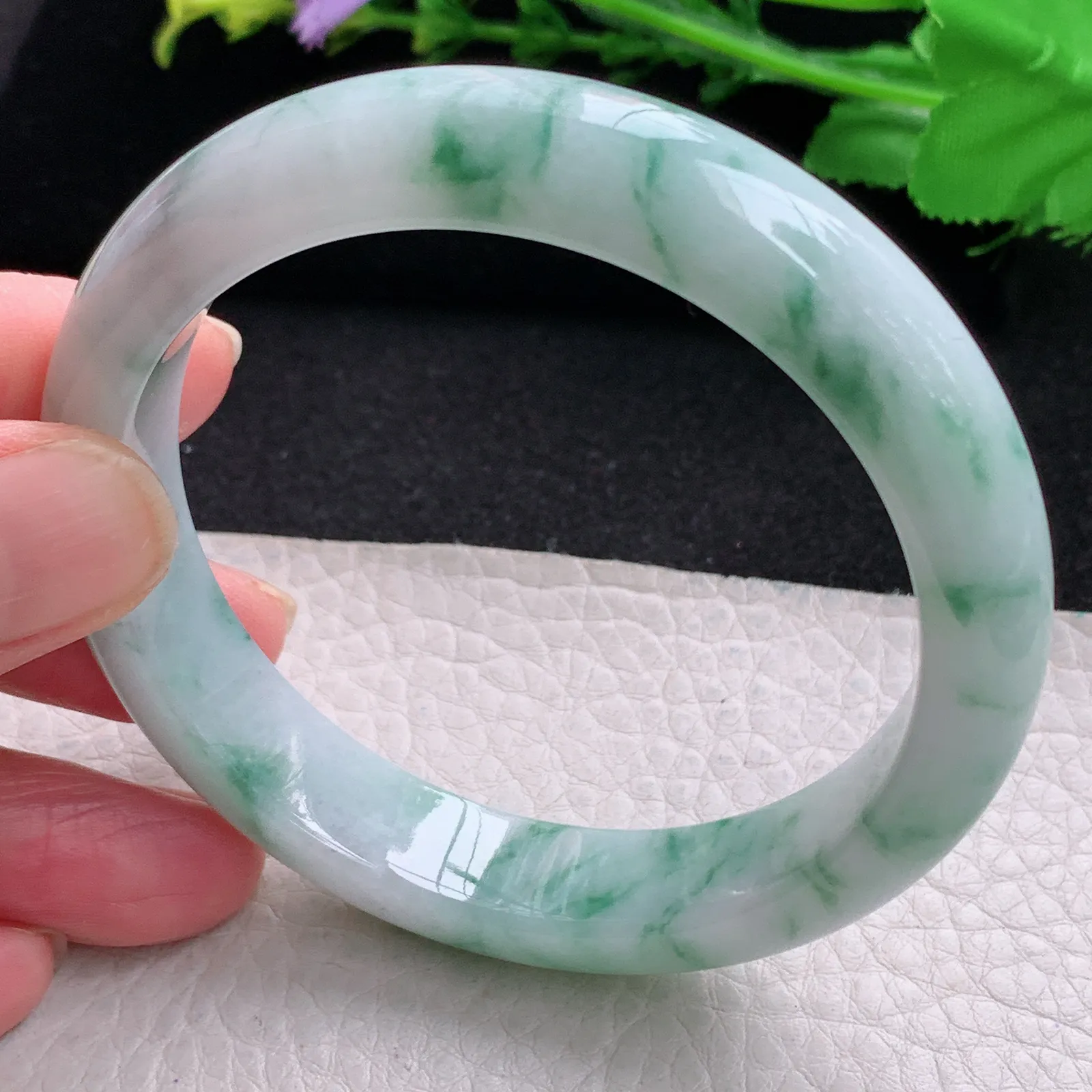 xc自然光58*12.5*8.2平安镯 缅甸翡翠玉手镯飘绿花大气宽边玉手环