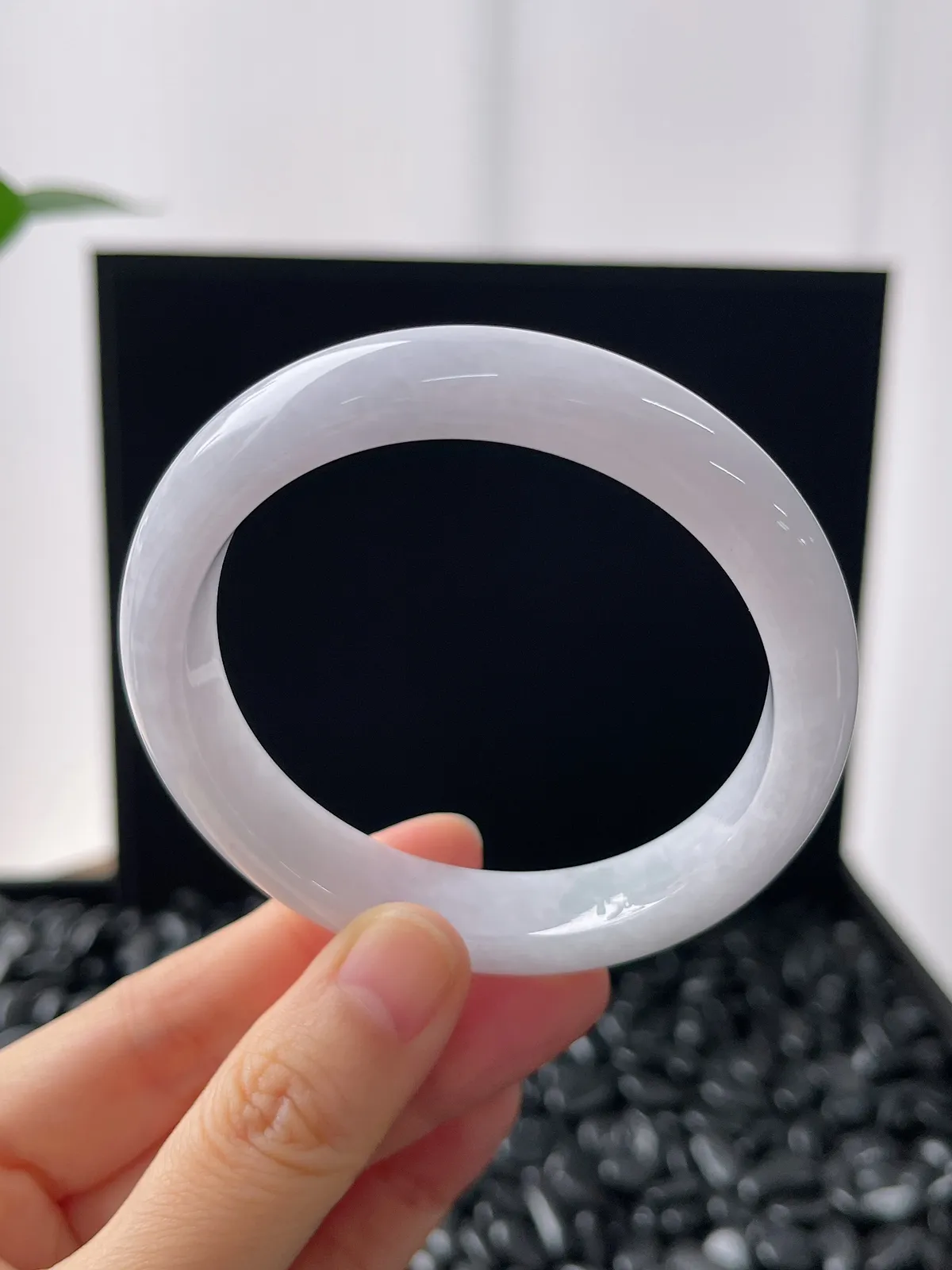 正圈55.9圈口，翡翠糯化种紫色手镯