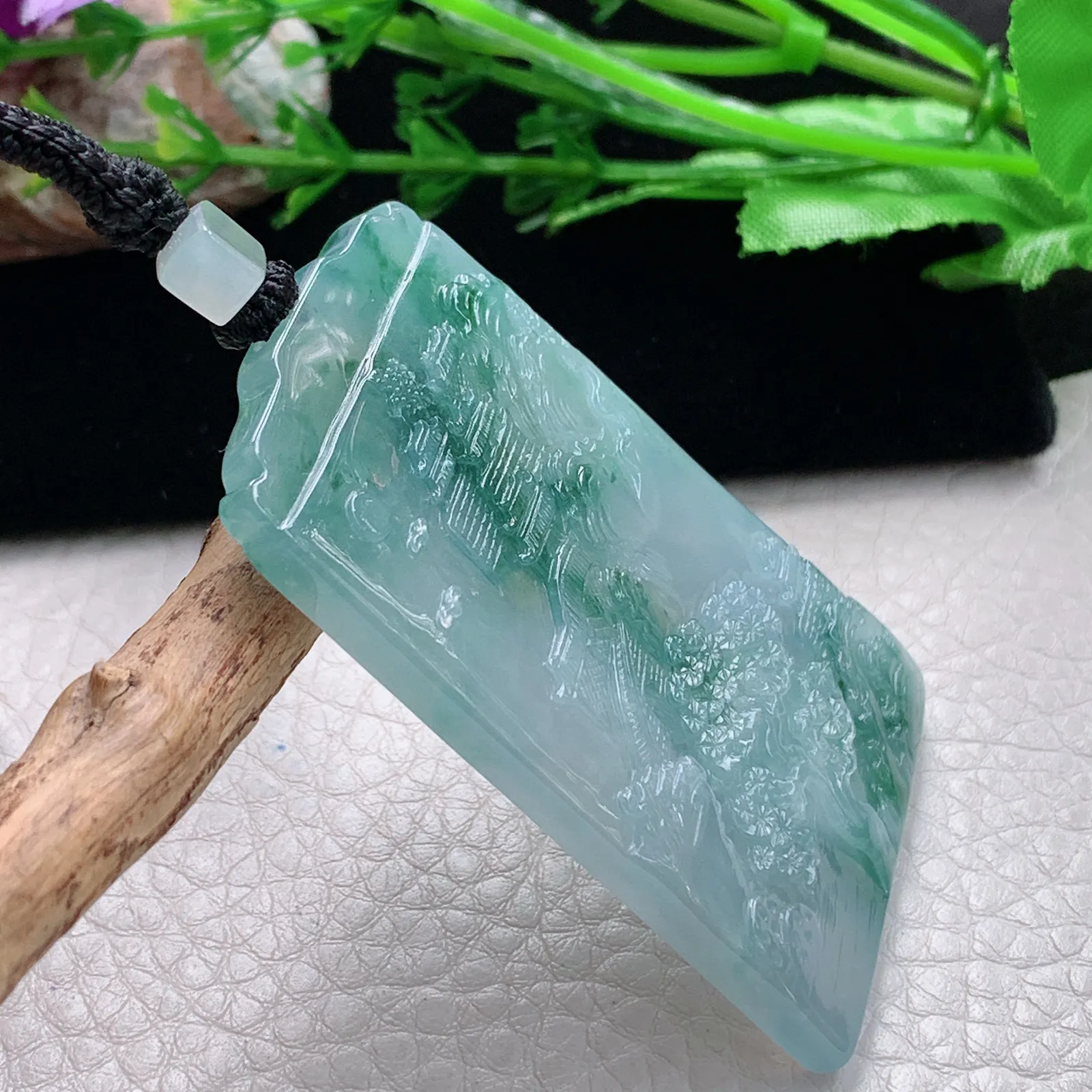 mut自然光58*35.8*5.3天然缅甸翡翠冰飘花山水 大好河山玉吊坠 玉挂件