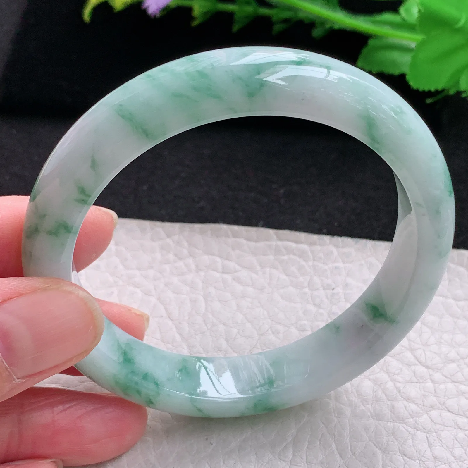 xc自然光58*12.5*8.2平安镯 缅甸翡翠玉手镯飘绿花大气宽边玉手环