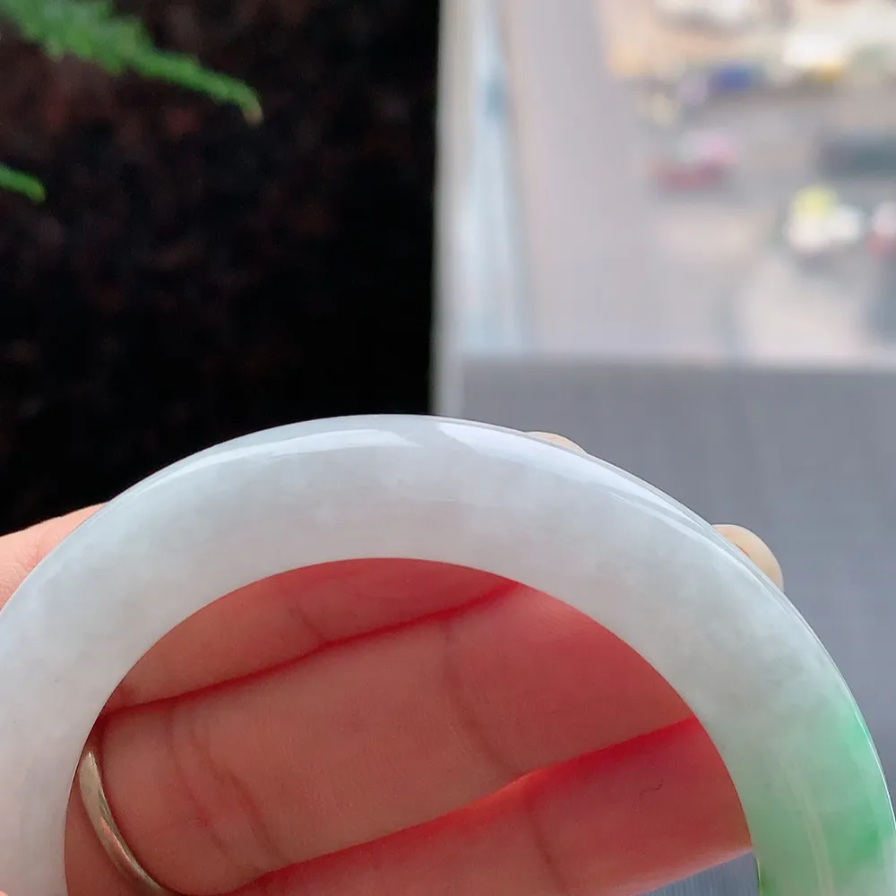 圆条冰糯阳绿 微棉线 尺寸:54.6/10.7/10.4 色好