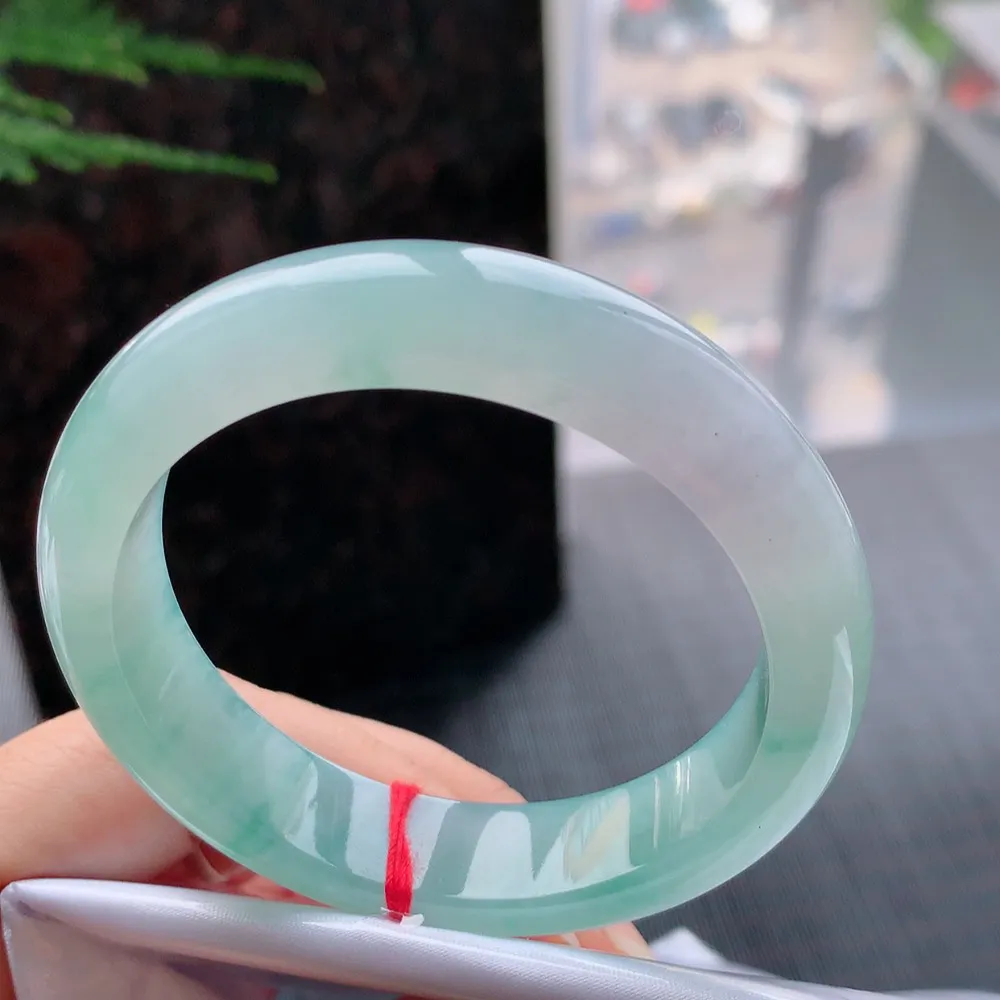 正圈高冰蓝水 无瑕 尺寸:52.6/13/8.3 种色兼备