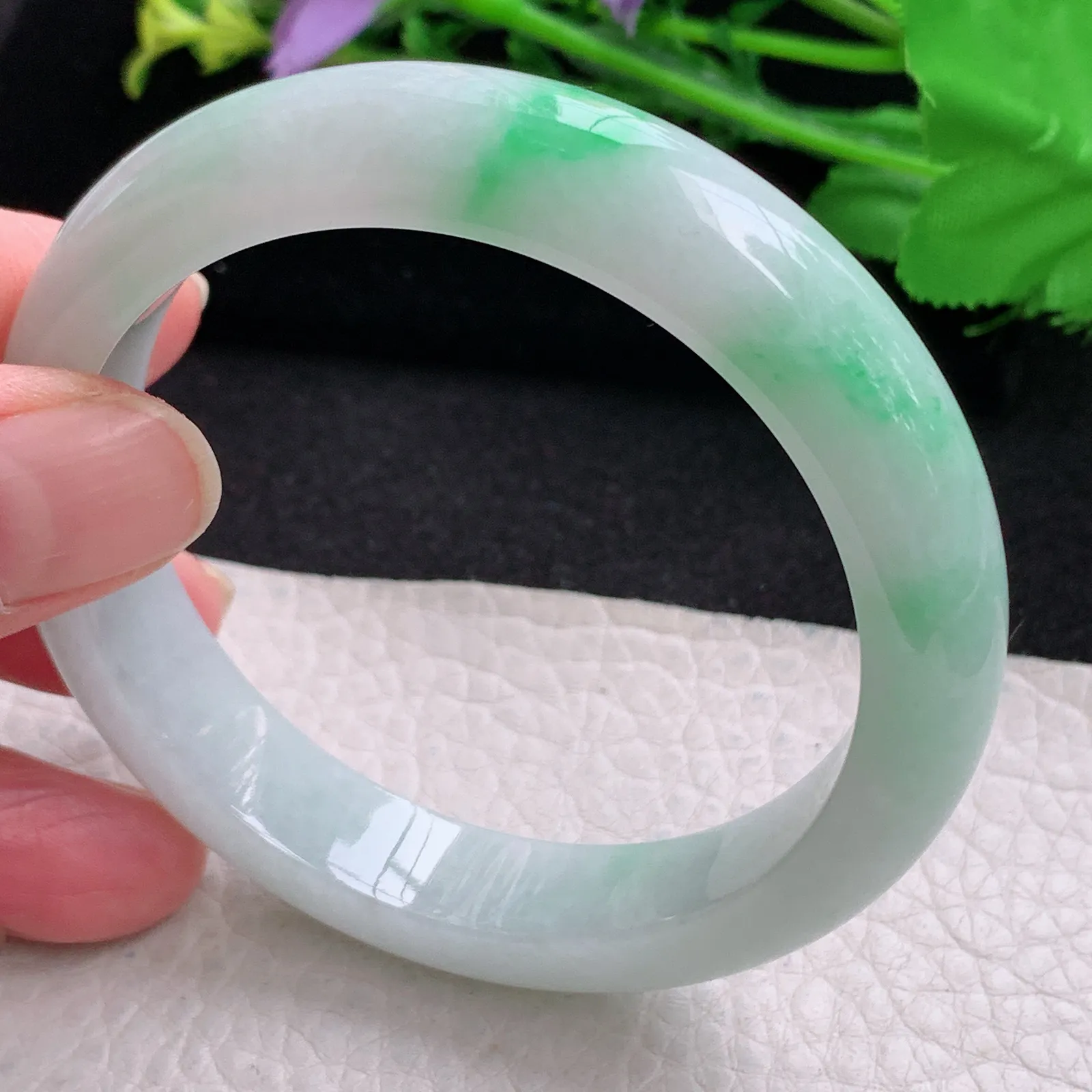 xc自然光56.5*12*8.2平安镯 缅甸翡翠玉手镯飘阳绿宽边玉手环 美人镯