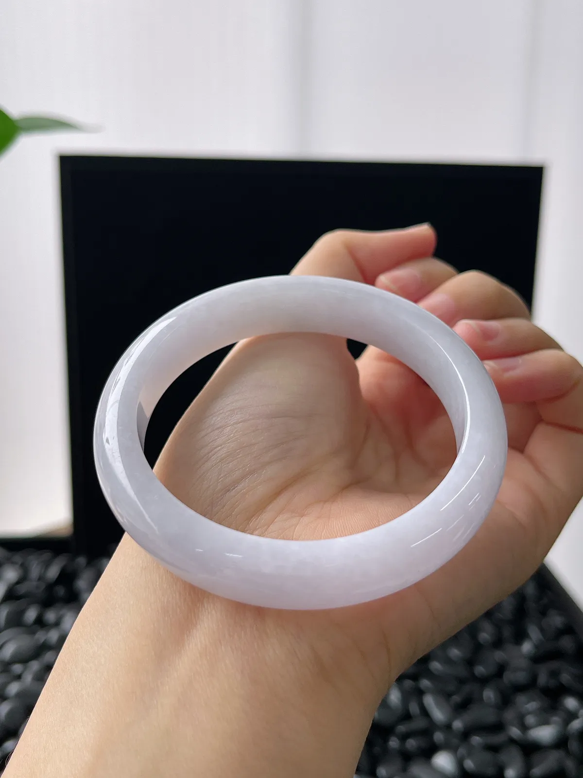 正圈55.9圈口，翡翠糯化种紫色手镯