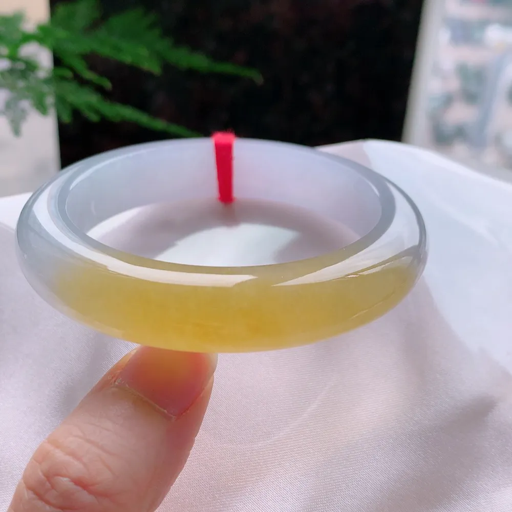正圈高冰黄翡 无瑕 尺寸:56.2/12.6/9.6 种色俱佳