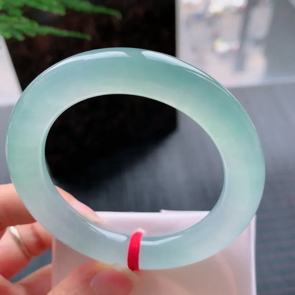 正圈冰玻葡萄肉 无瑕 尺寸:54.2/10.7 种色兼备