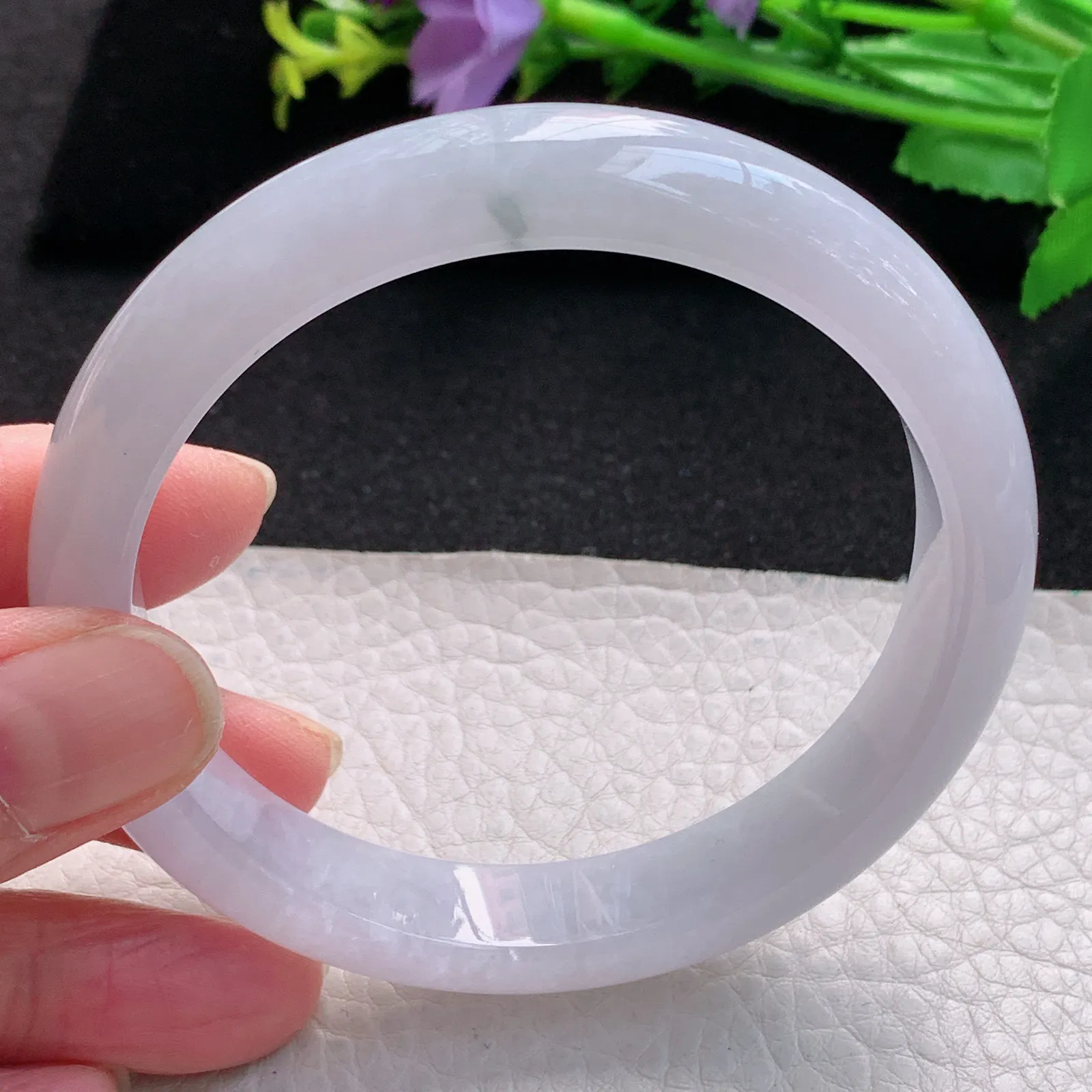 fl大圈口61.5mm平安镯 缅甸翡翠玉手镯白月光纯美宽边玉手环