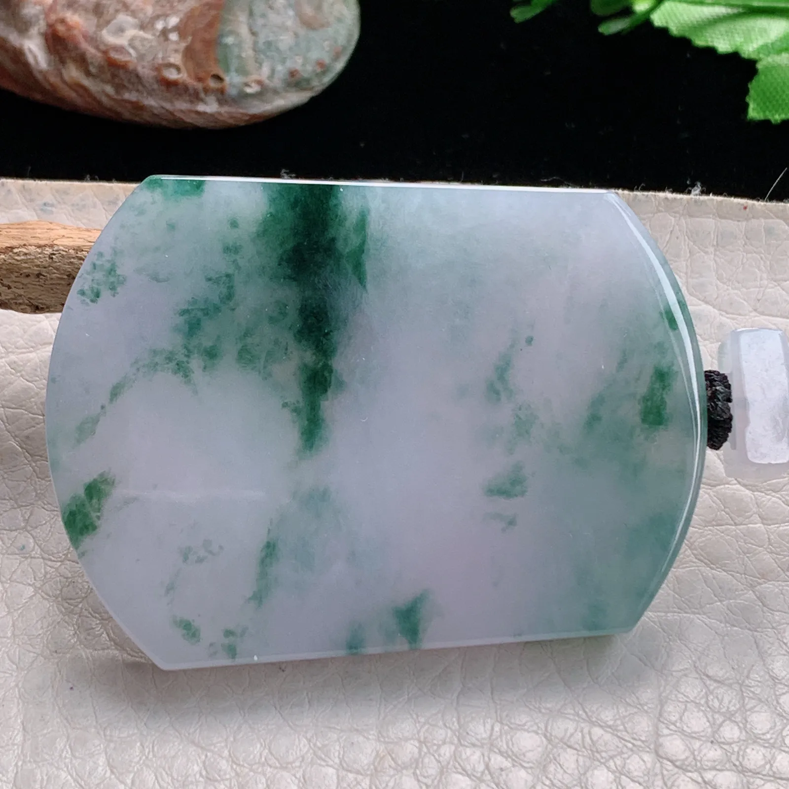 mut自然光55.8*41.8*6.3天然缅甸翡翠冰飘花平安无事牌玉吊坠 玉挂件