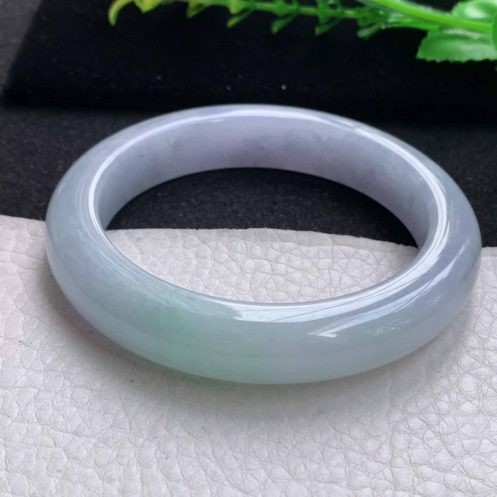 js自然光58*12.5*9.6平安镯 缅甸翡翠玉手镯春带彩梦幻宽边玉手环