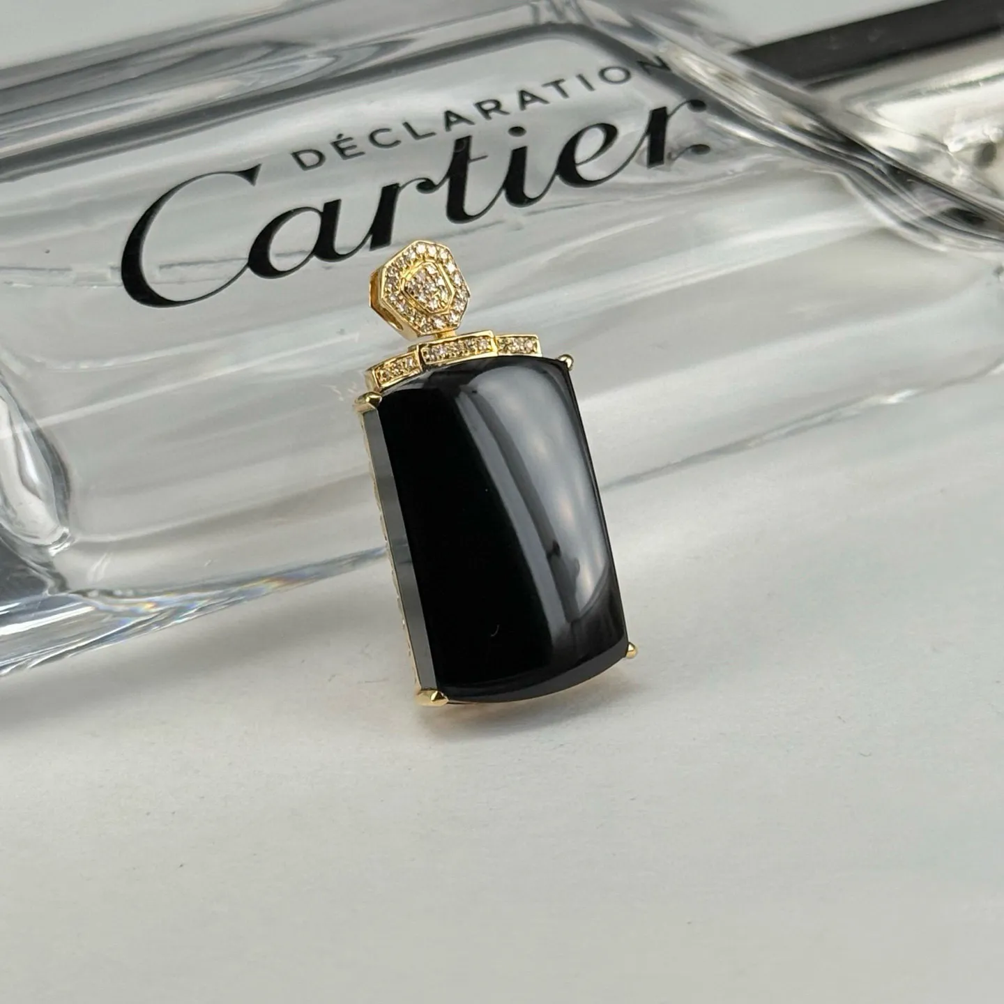 精品18k墨翠马鞍吊坠 种好色正 黑度极好 打灯通透 油性十足 尺寸29.2