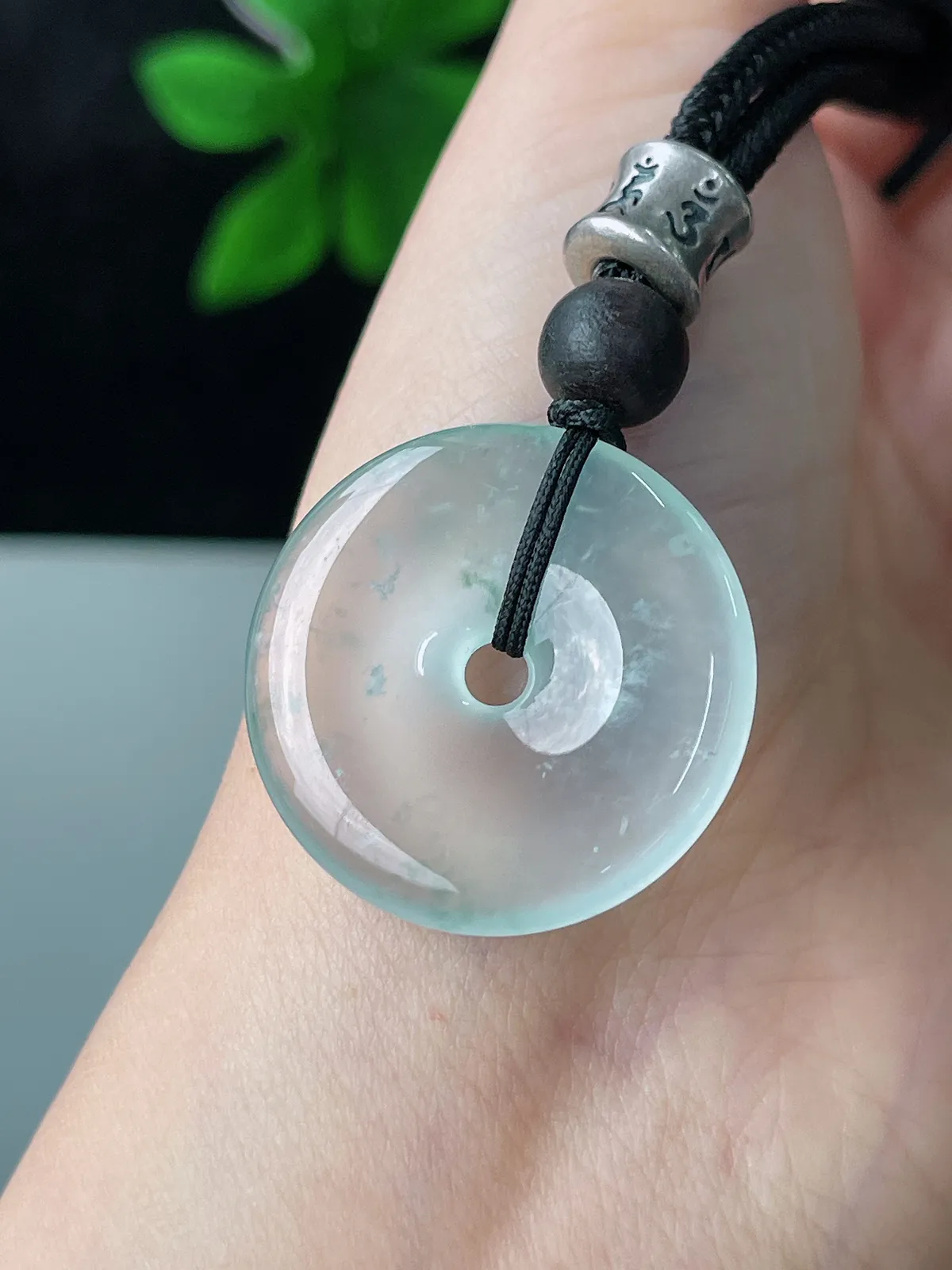 翡翠高冰白色平安扣