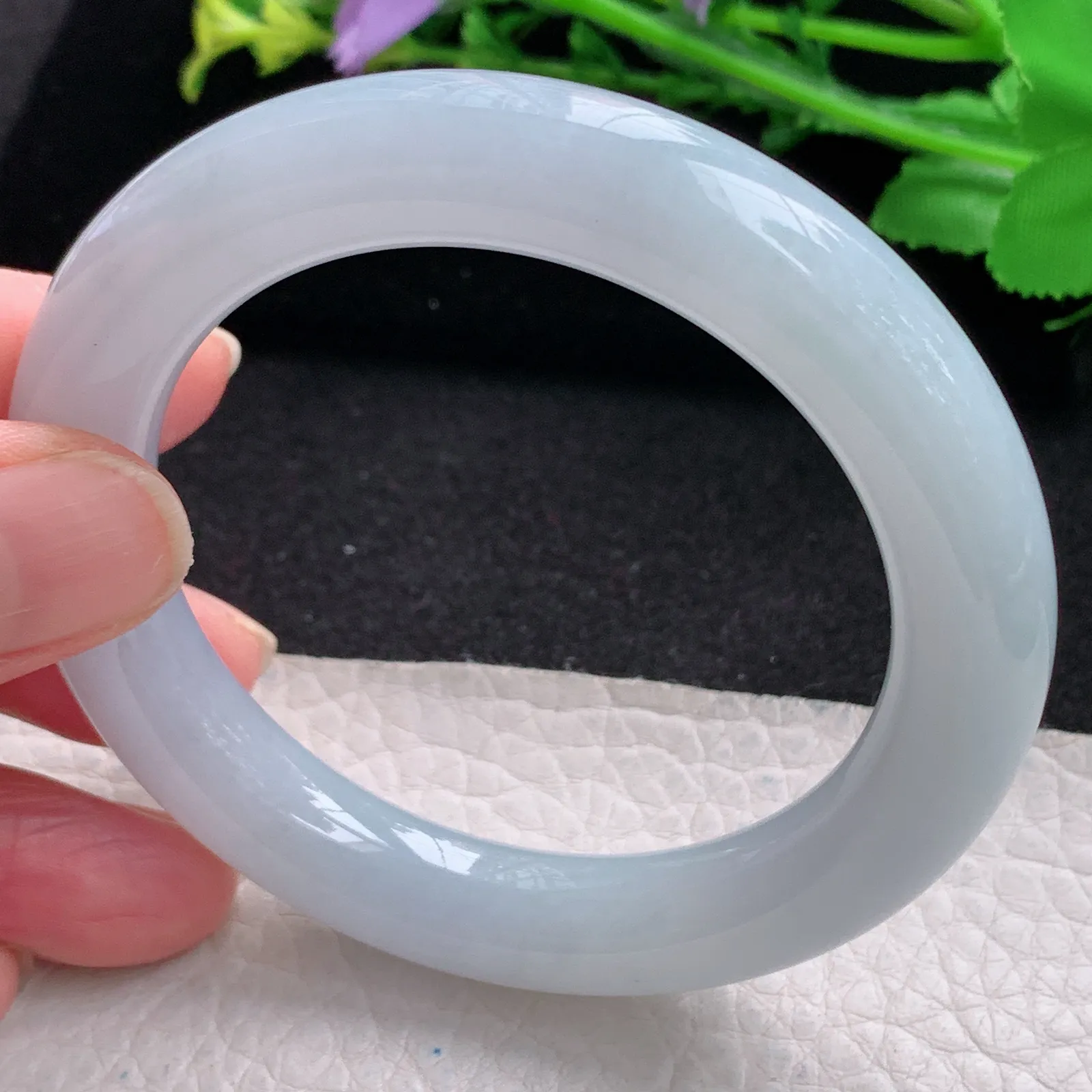 xc自然光53.8*10.8*10.5叮当镯 缅甸翡翠玉手镯白月光圆条玉手环 美人镯