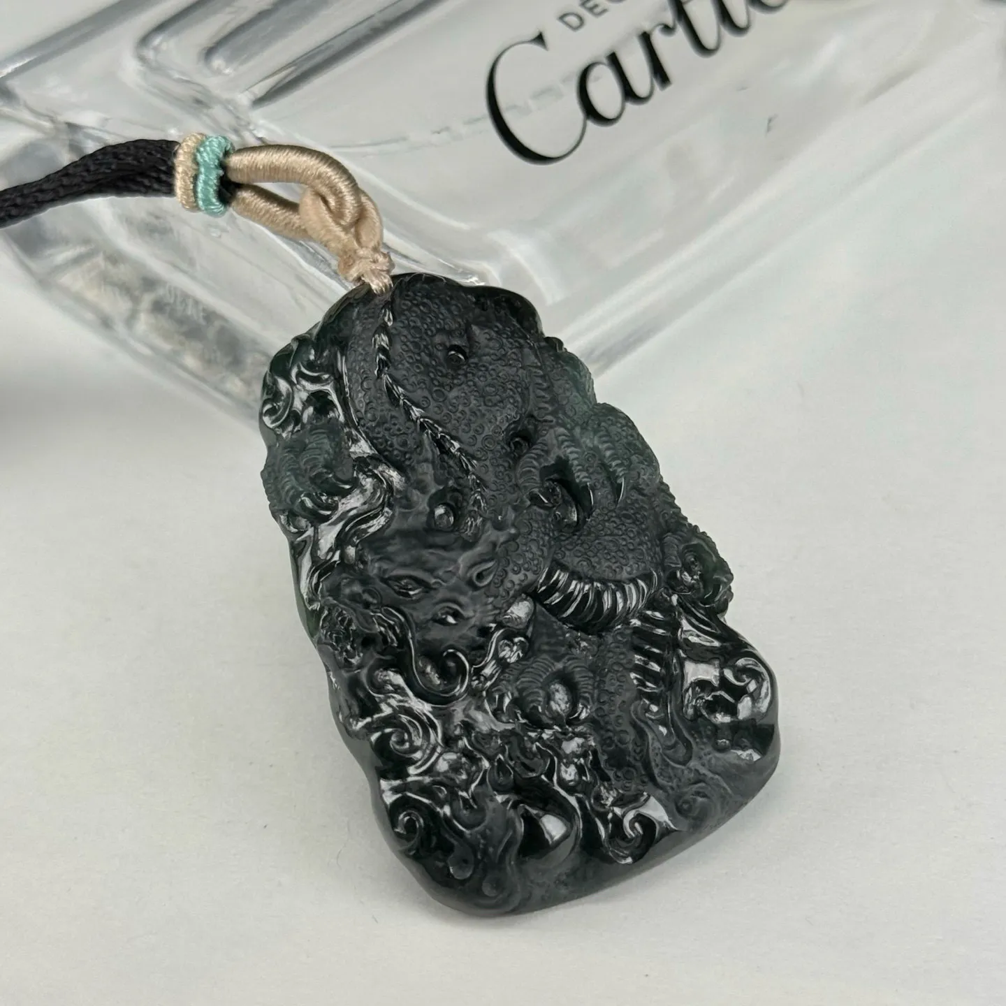 精品墨翠龙牌 种好色正 黑度好 打灯通透 尺寸49.1