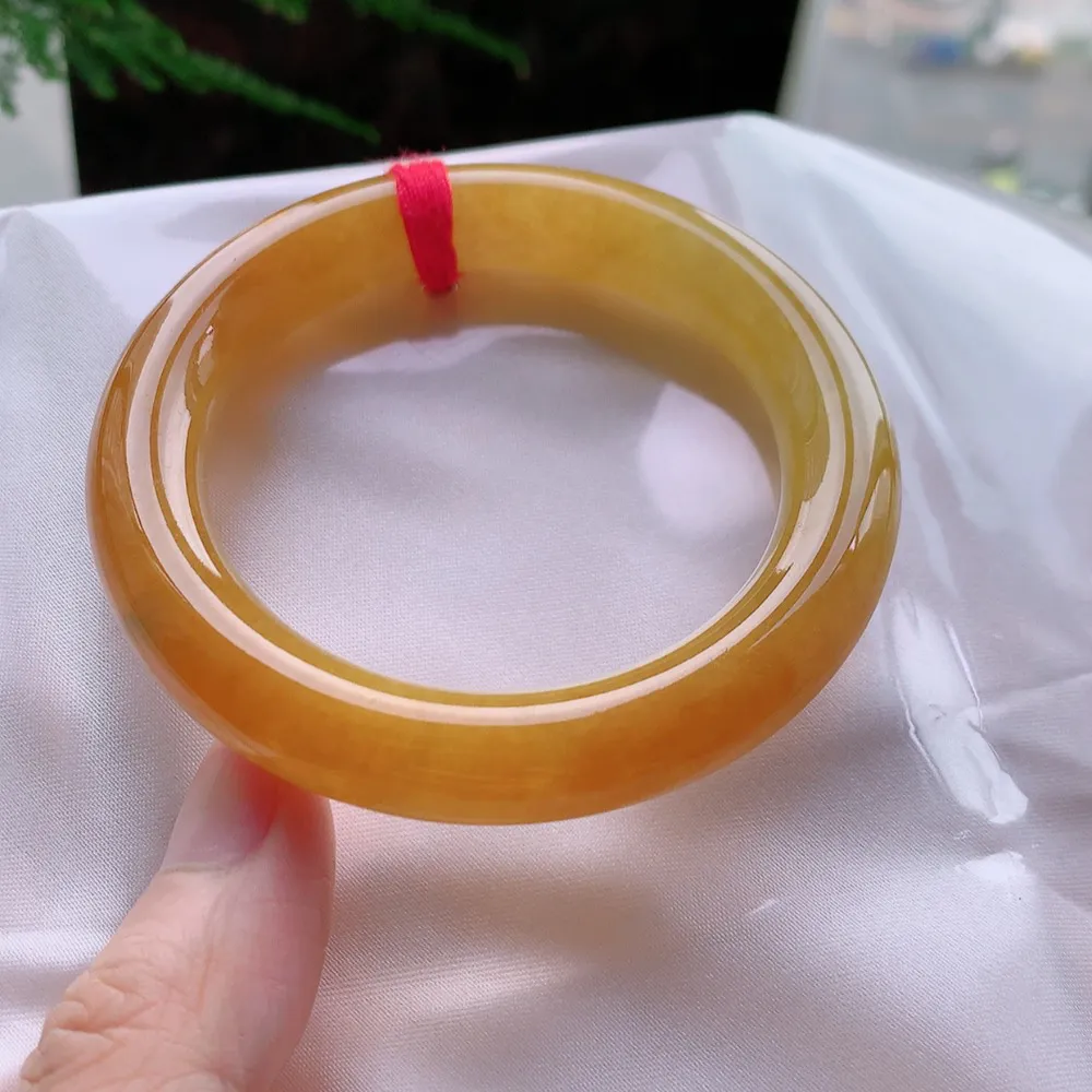 圆条满色红翡 无瑕 尺寸:51.8/10.7/10.4 超值 色好