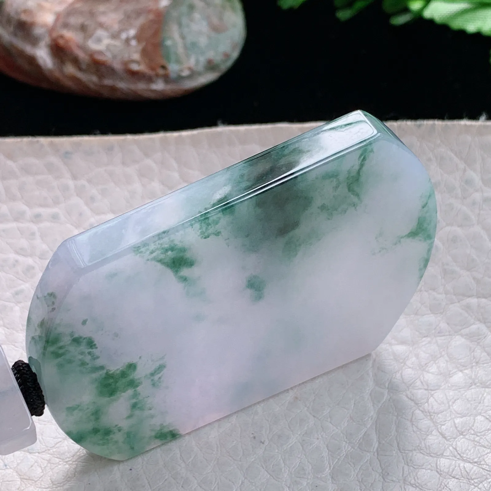 mut自然光55.8*41.8*6.3天然缅甸翡翠冰飘花平安无事牌玉吊坠 玉挂件