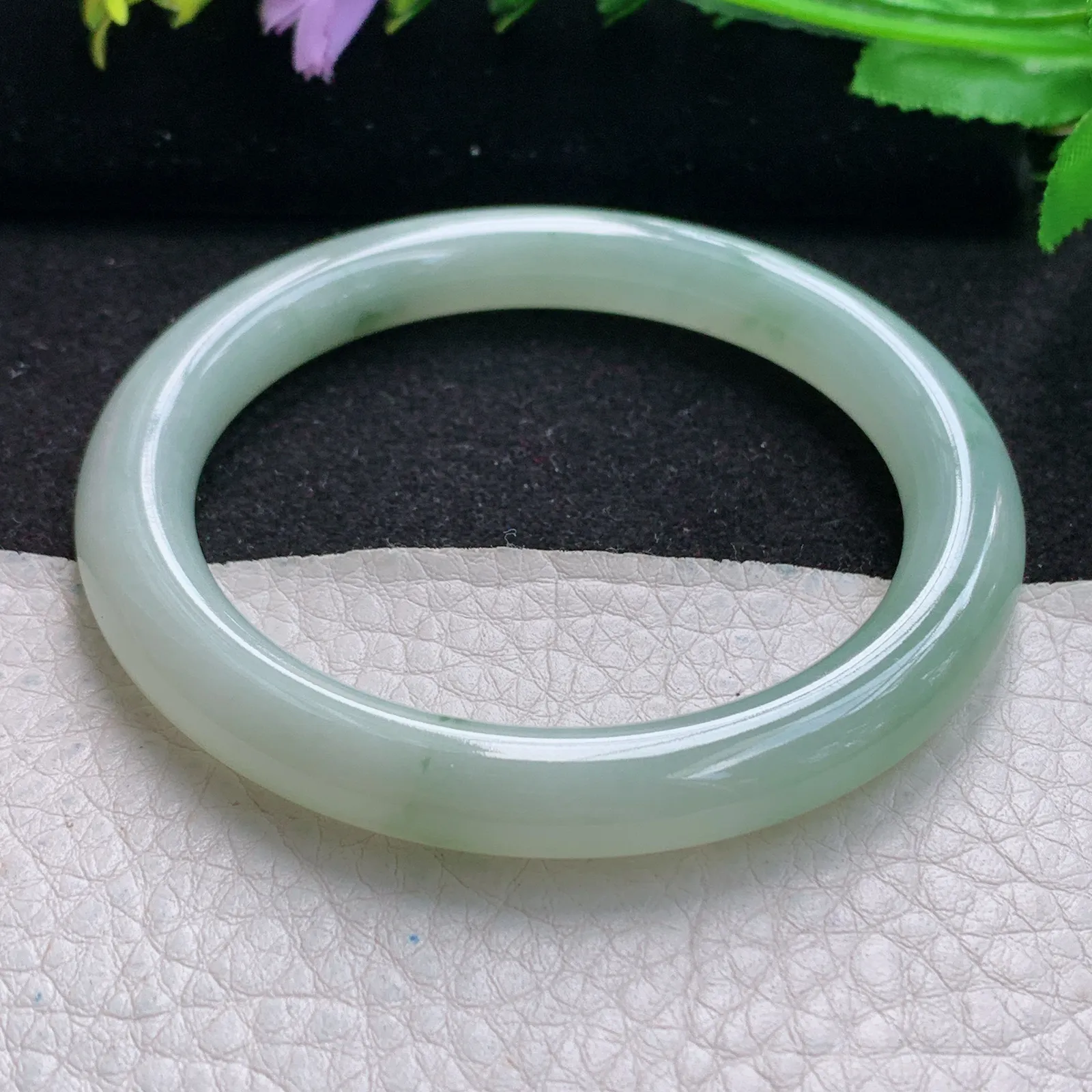 xx自然光55*8.2*8.8叮当镯 缅甸翡翠玉手镯冰飘花圆条玉手环 美人镯