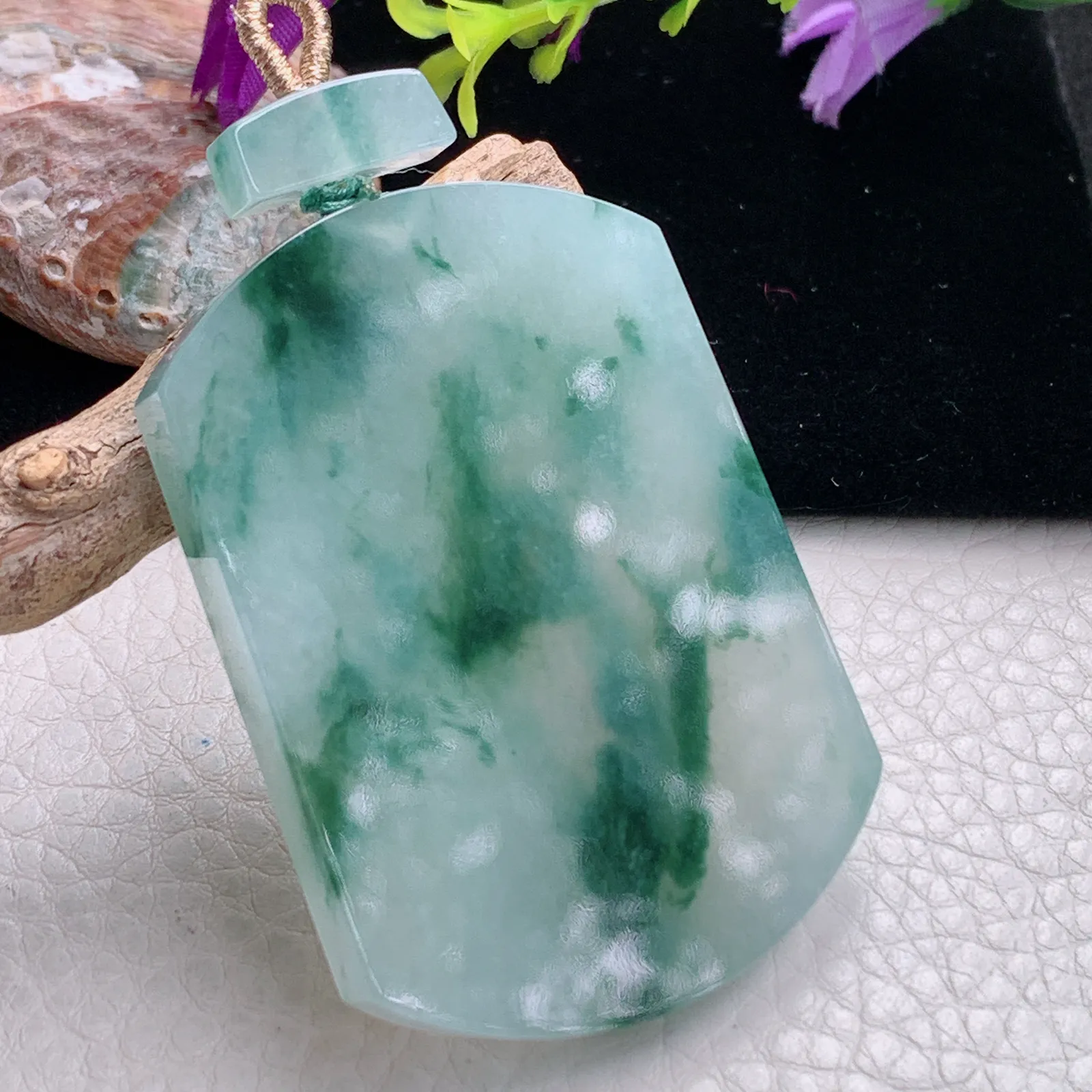 zzx自然光55.5*40*5.8天然缅甸翡翠冰飘花平安无事牌玉吊坠 玉挂件