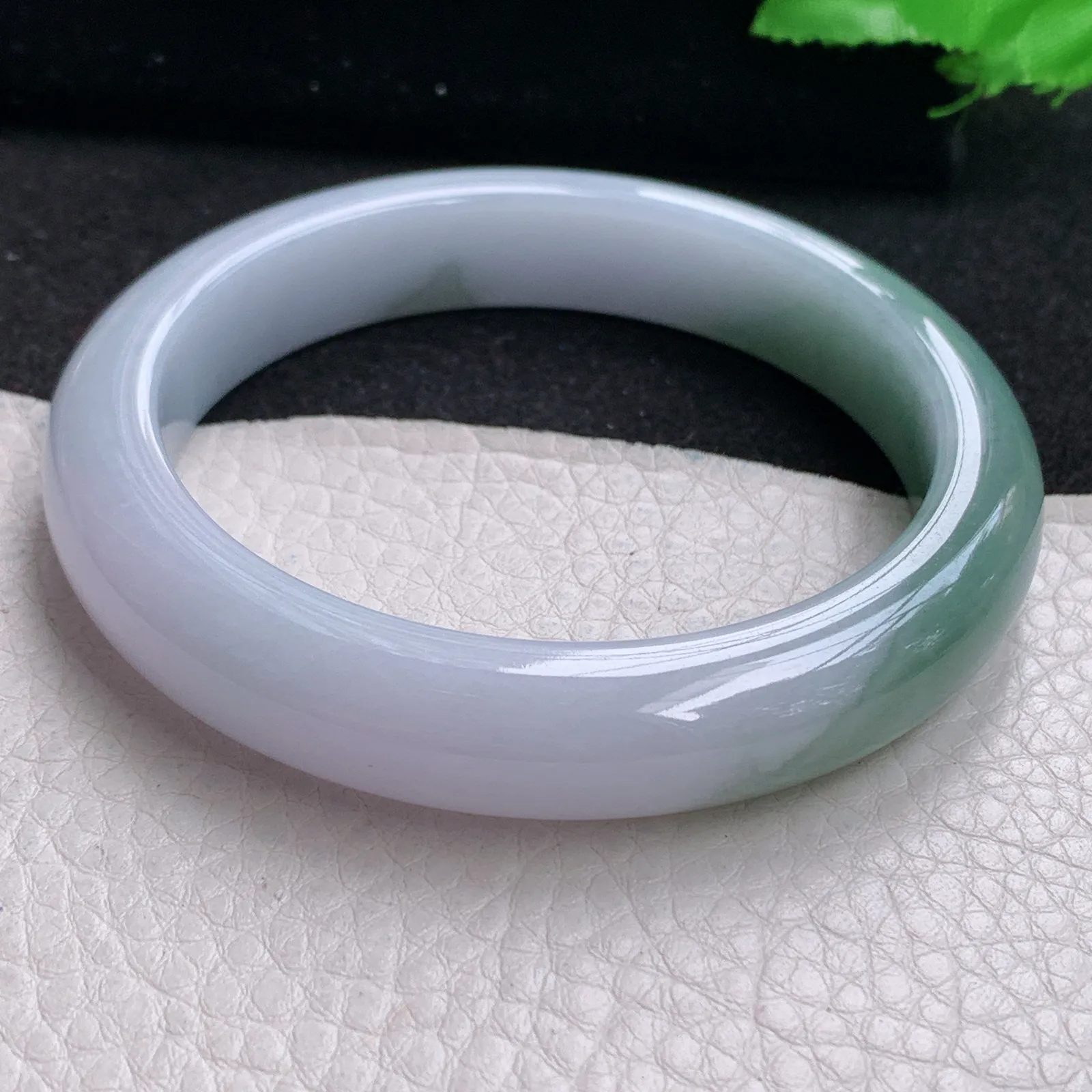 z自然光60*12*8.8招财镯 缅甸翡翠玉手镯半山水宽边玉手环 平安镯