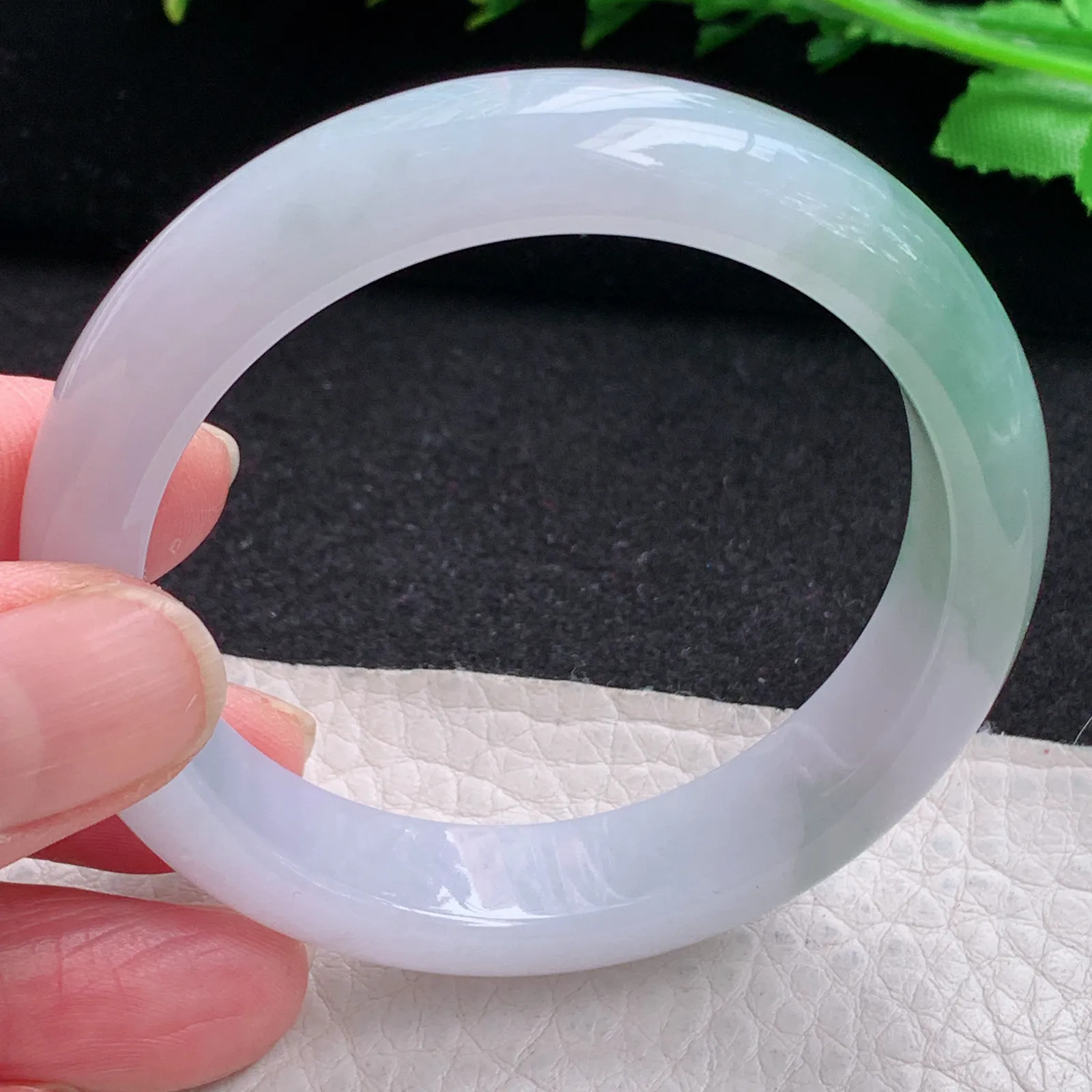 z小圈口51*11.8*7.5招财镯 缅甸翡翠玉手镯半山水水灵宽边玉手环