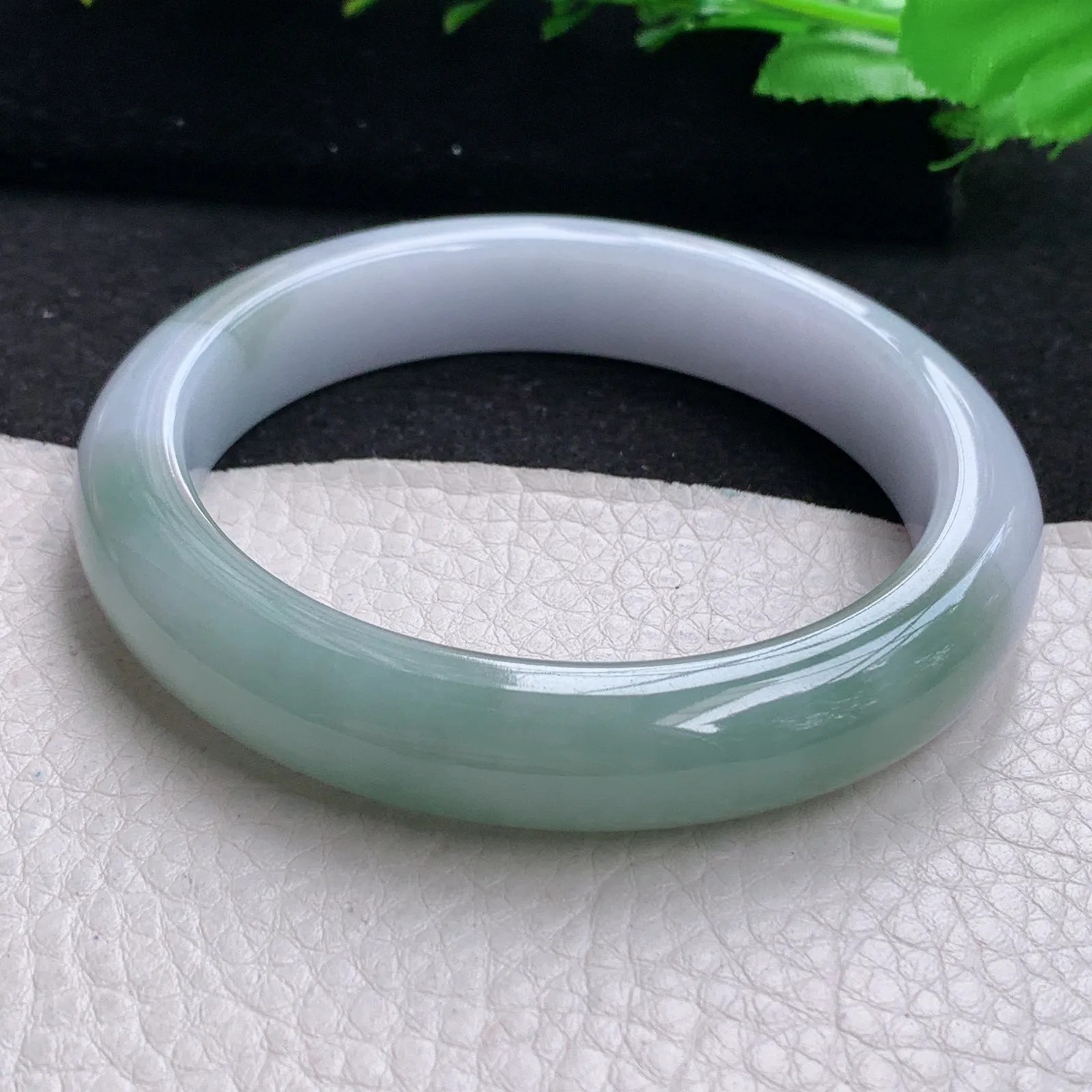 z自然光60*12*8.8招财镯 缅甸翡翠玉手镯半山水宽边玉手环 平安镯