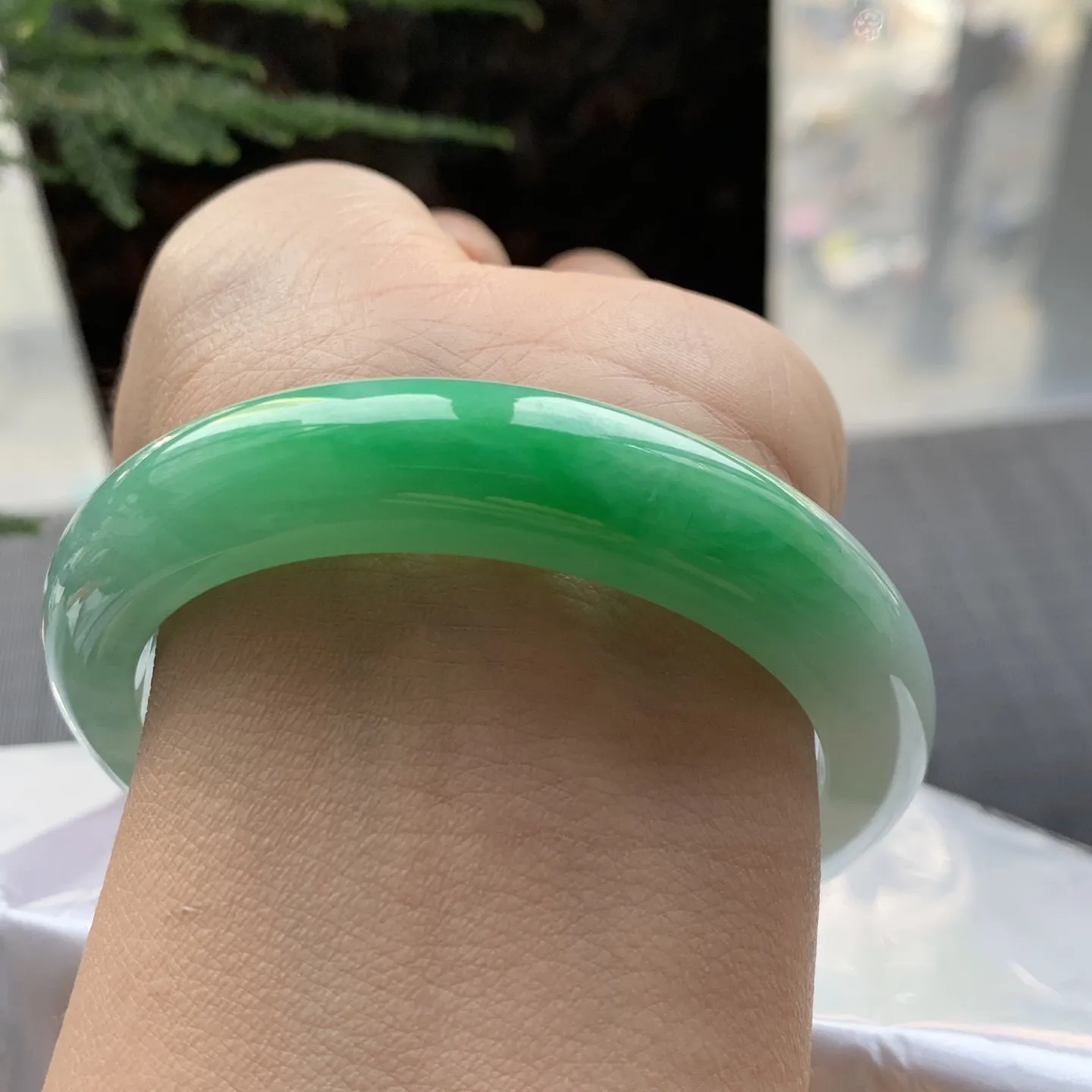 正圈一大节阳绿 无瑕 尺寸:55.1/12.2/8.8色好