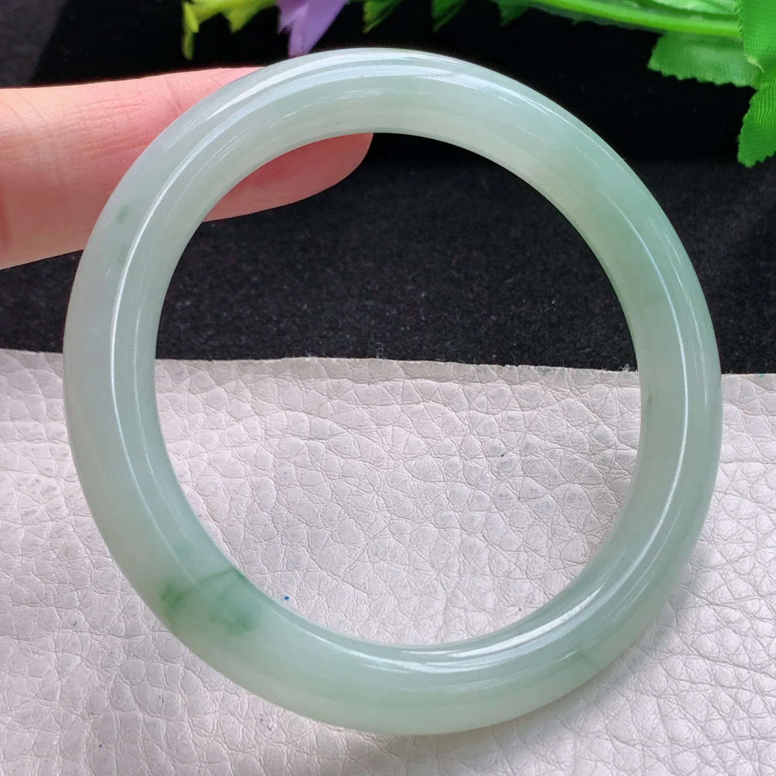 xx自然光55*8.2*8.8叮当镯 缅甸翡翠玉手镯冰飘花圆条玉手环 美人镯