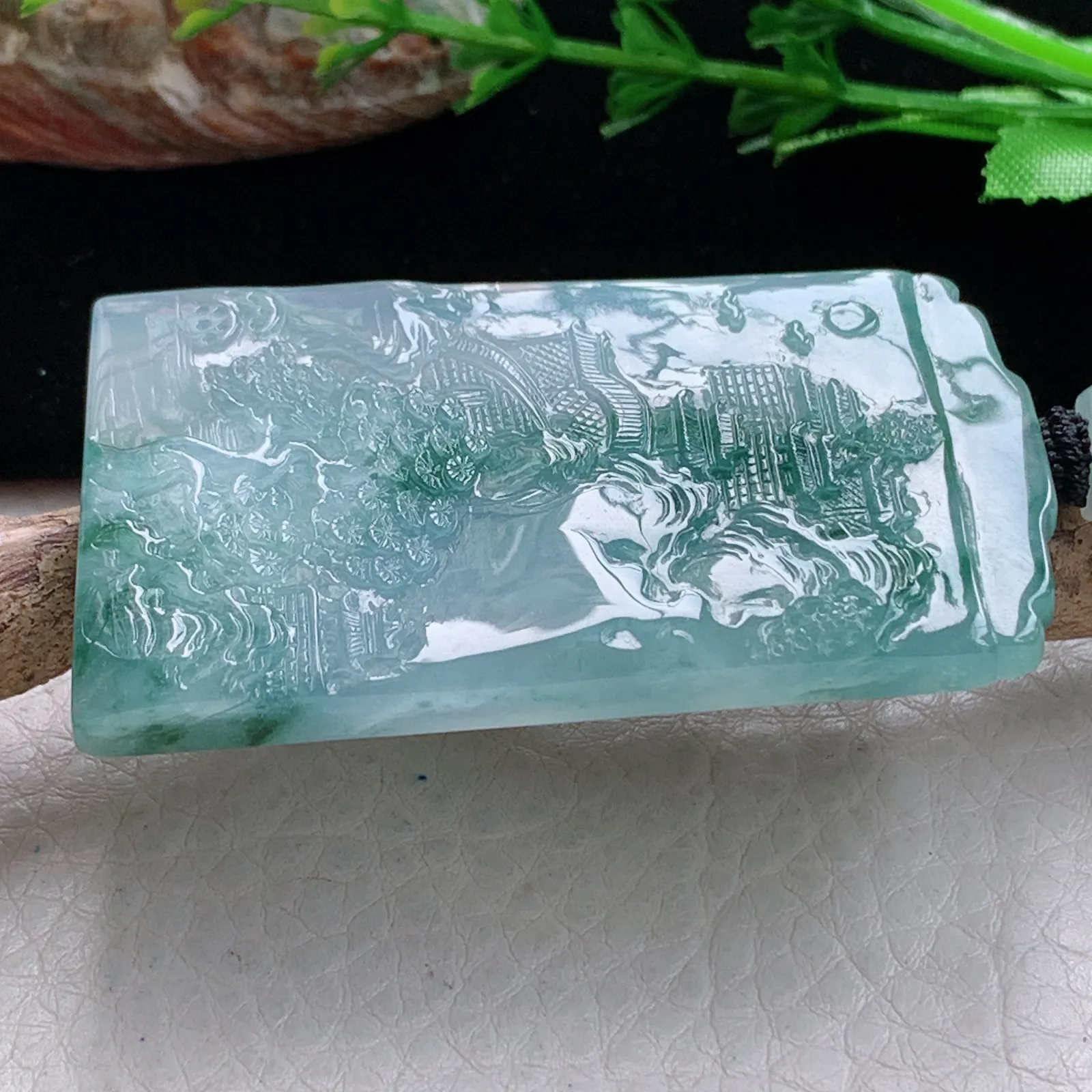 mut自然光58*35.8*5.3天然缅甸翡翠冰飘花山水 大好河山玉吊坠 玉挂件