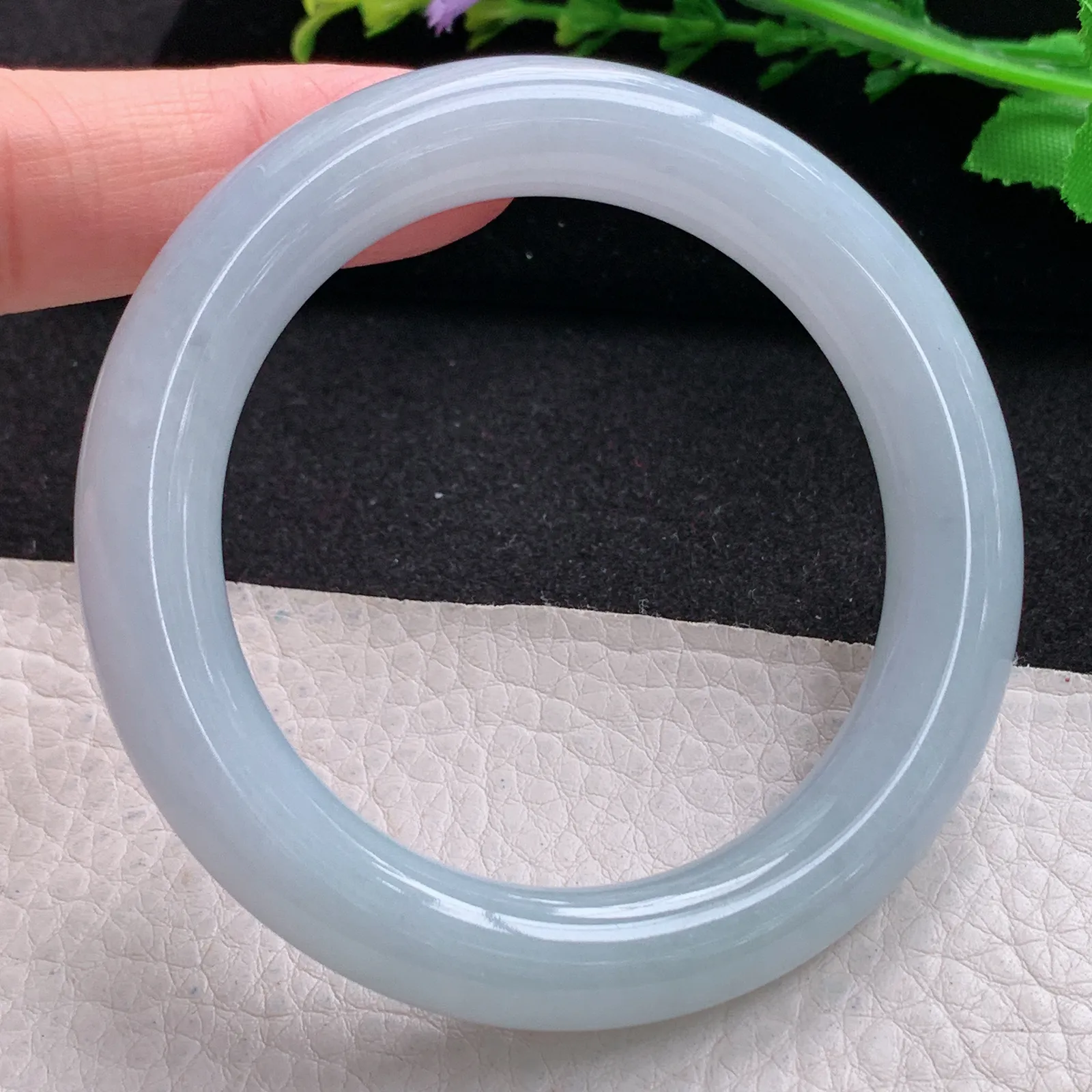 xc自然光53.8*10.8*10.5叮当镯 缅甸翡翠玉手镯白月光圆条玉手环 美人镯