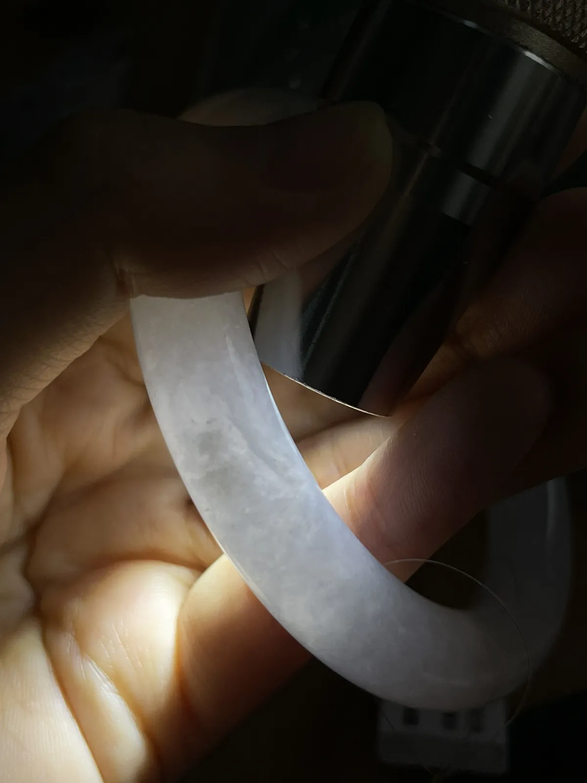 圆镯53.3圈口，翡翠冰糯种淡紫色手镯